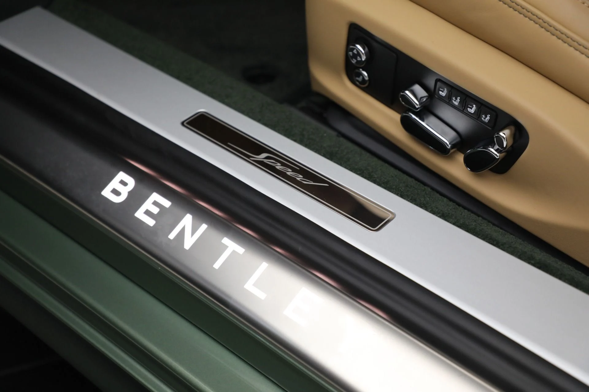 mph030_1171703076_Used_2023_Bentley_Continental_GT_Speed_1778877284_306bac81f1