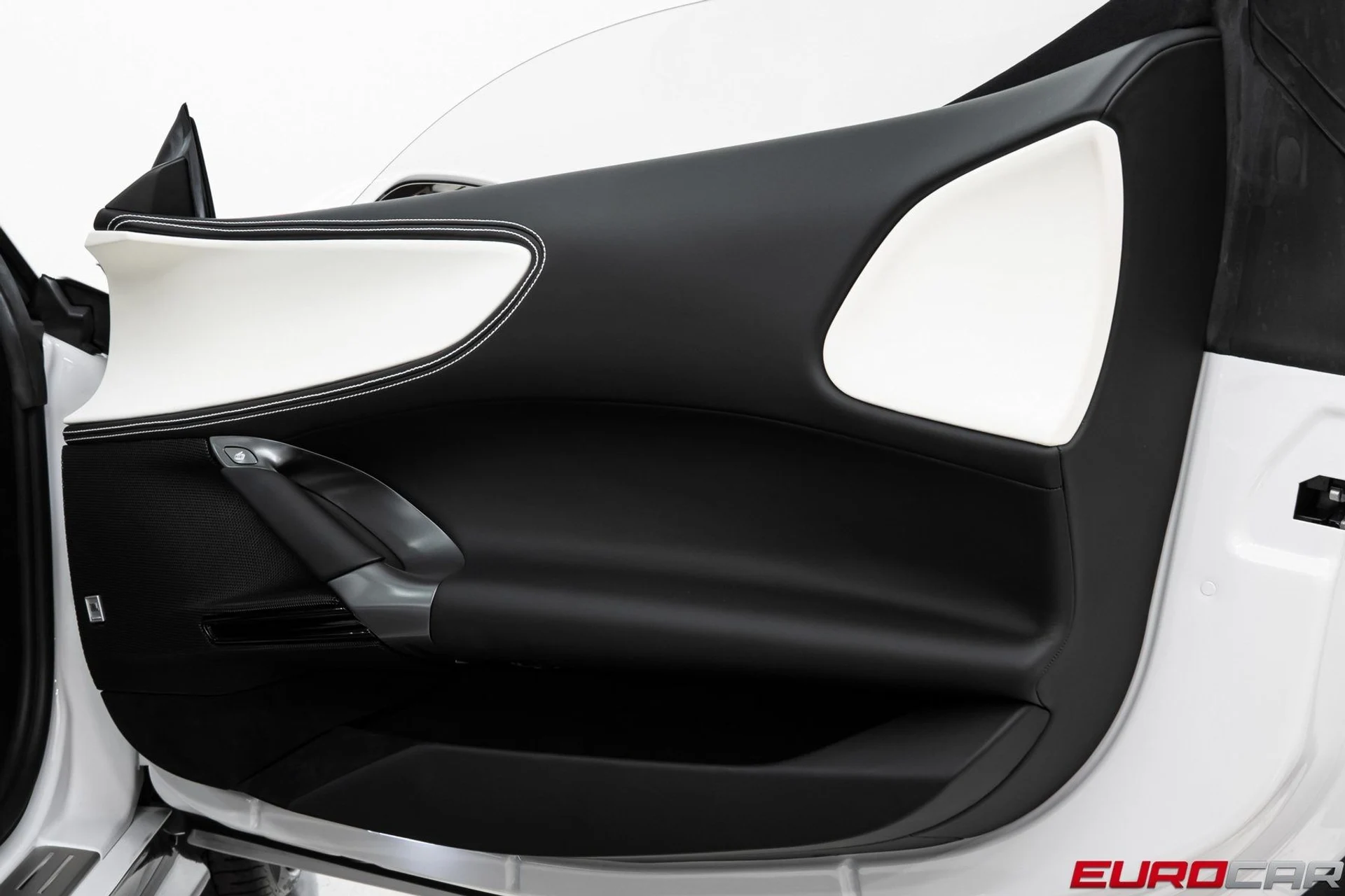 mph030_1175656551_image_31_909264a612