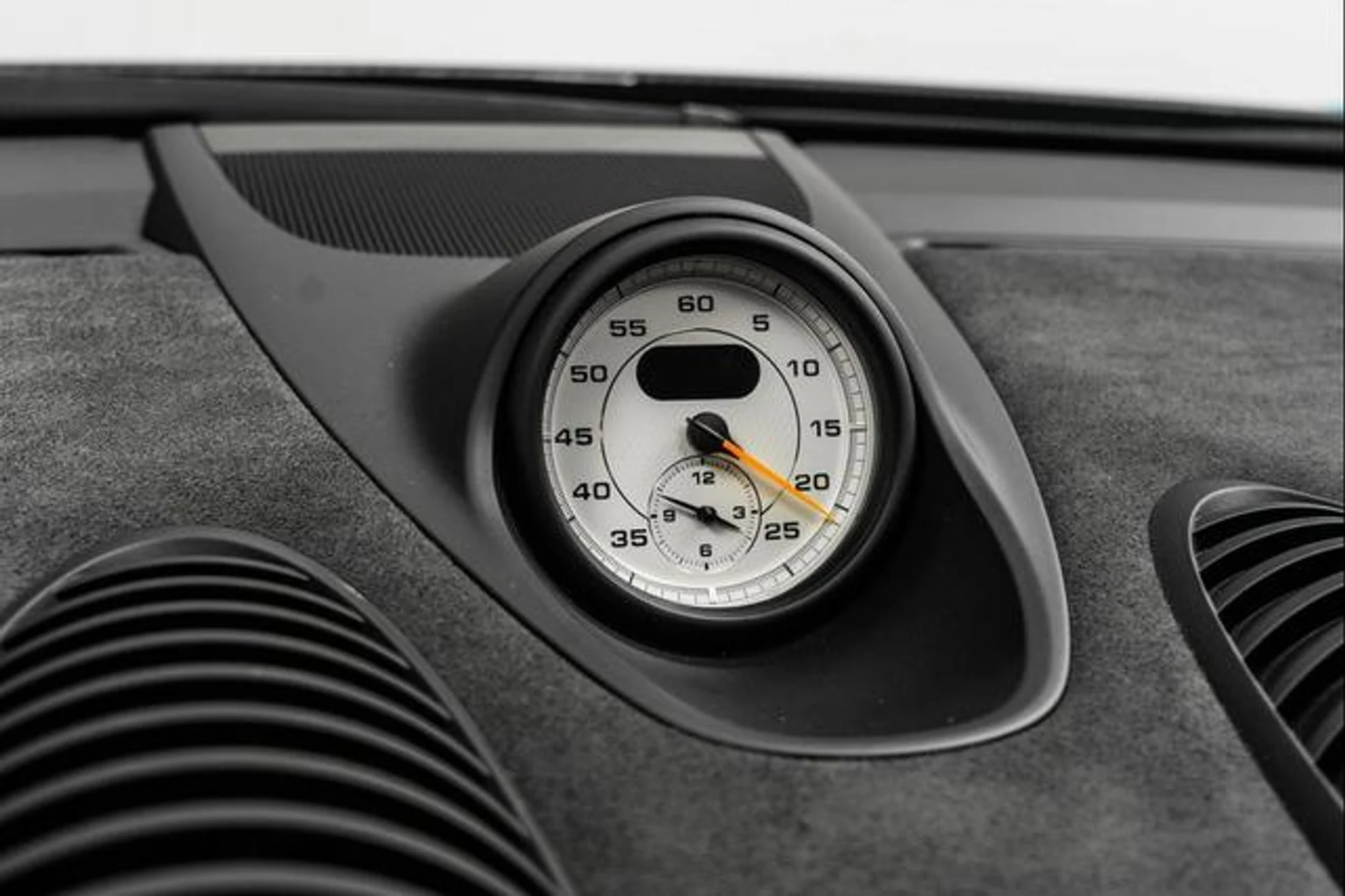 mph030_1178851527_d_Nofko_BEEH_Ww_Fp9_U9_B39pm7v_D1_A_fc01a7412d