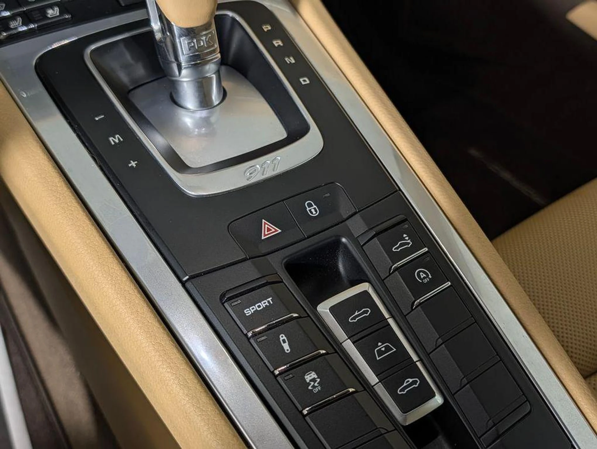 mph030_1183147908_Xqi9_Uak_J6cfy_P_2_Svu_H2c8_FJ_2bk_54508216bc