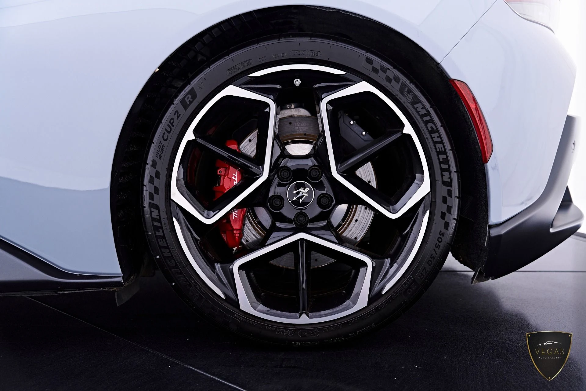 mph030_1184462355_Used_2023_Maserati_MC_20_1782764022_806854ab63