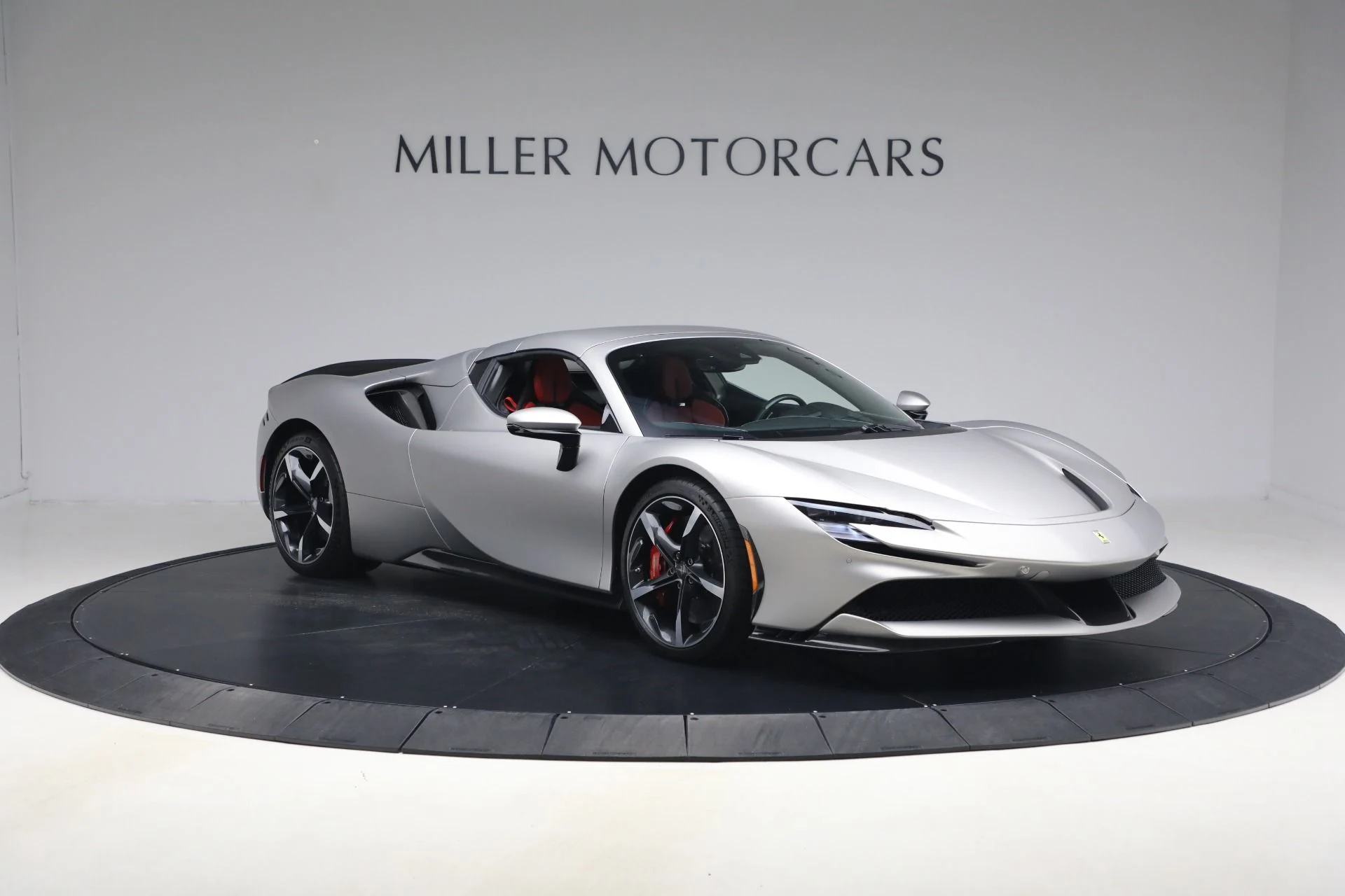 mph030_1197602564_Used_2023_Ferrari_SF_90_Spider_1774121460_38ebaef975