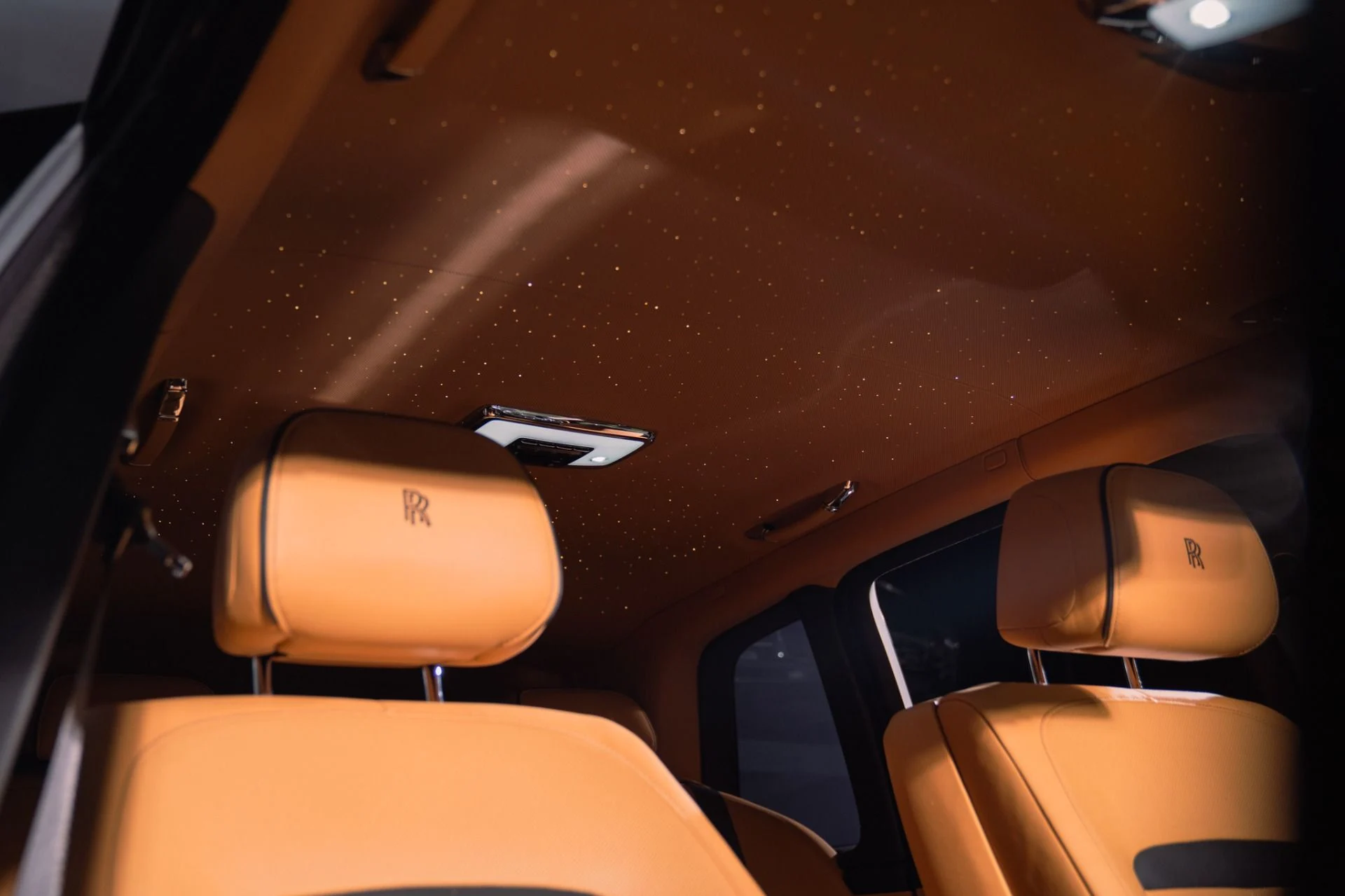 mph030_1202947590_Used_2021_Rolls_Royce_Black_Badge_Cullinan_Rear_Theater_and_Trays_1791387100_87ddc43d5c