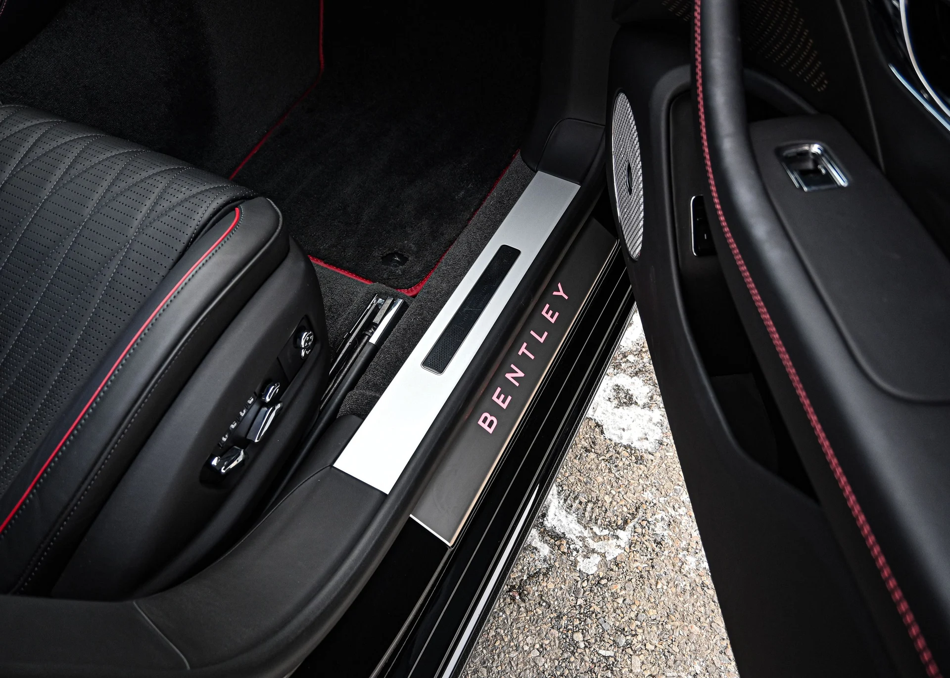 mph030_1204951343_9ce39543_b0bf_443b_9940_1ea6abc407c0_2de37cafd3