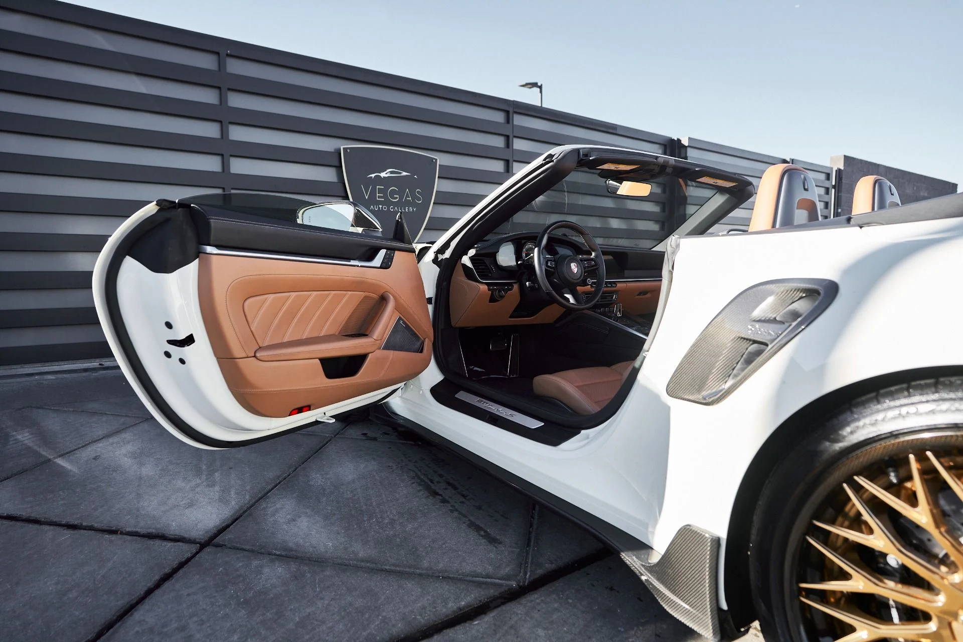 mph030_1205484152_Used_2023_Porsche_911_Turbo_S_1764903168_c2a2342a3a