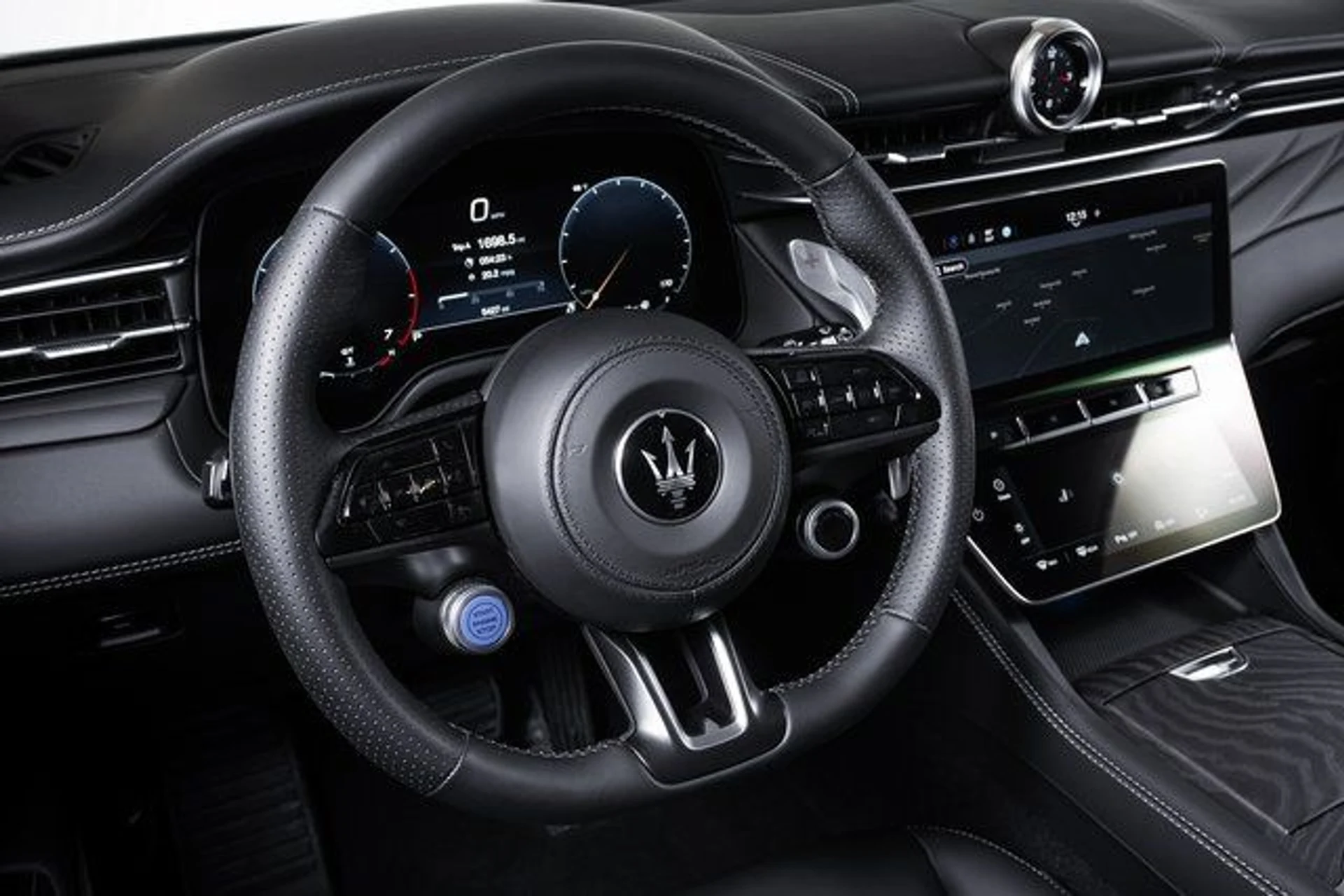 mph030_1212475042_5ebf2efcf0752477991e4445d47be135x_cb4c584d0d