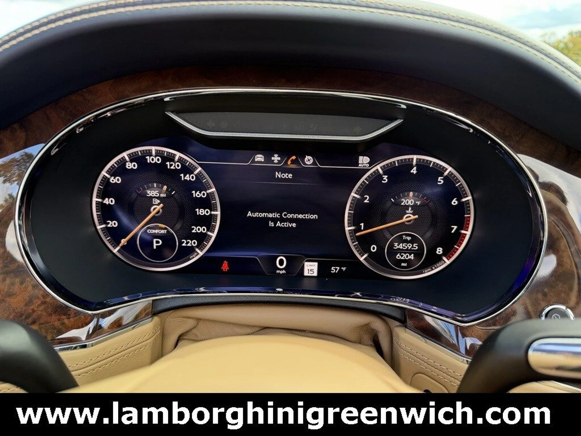 mph030_122789066_ec3d00c22fd9f3cb3dea14e4e1947e46x_fa38085126