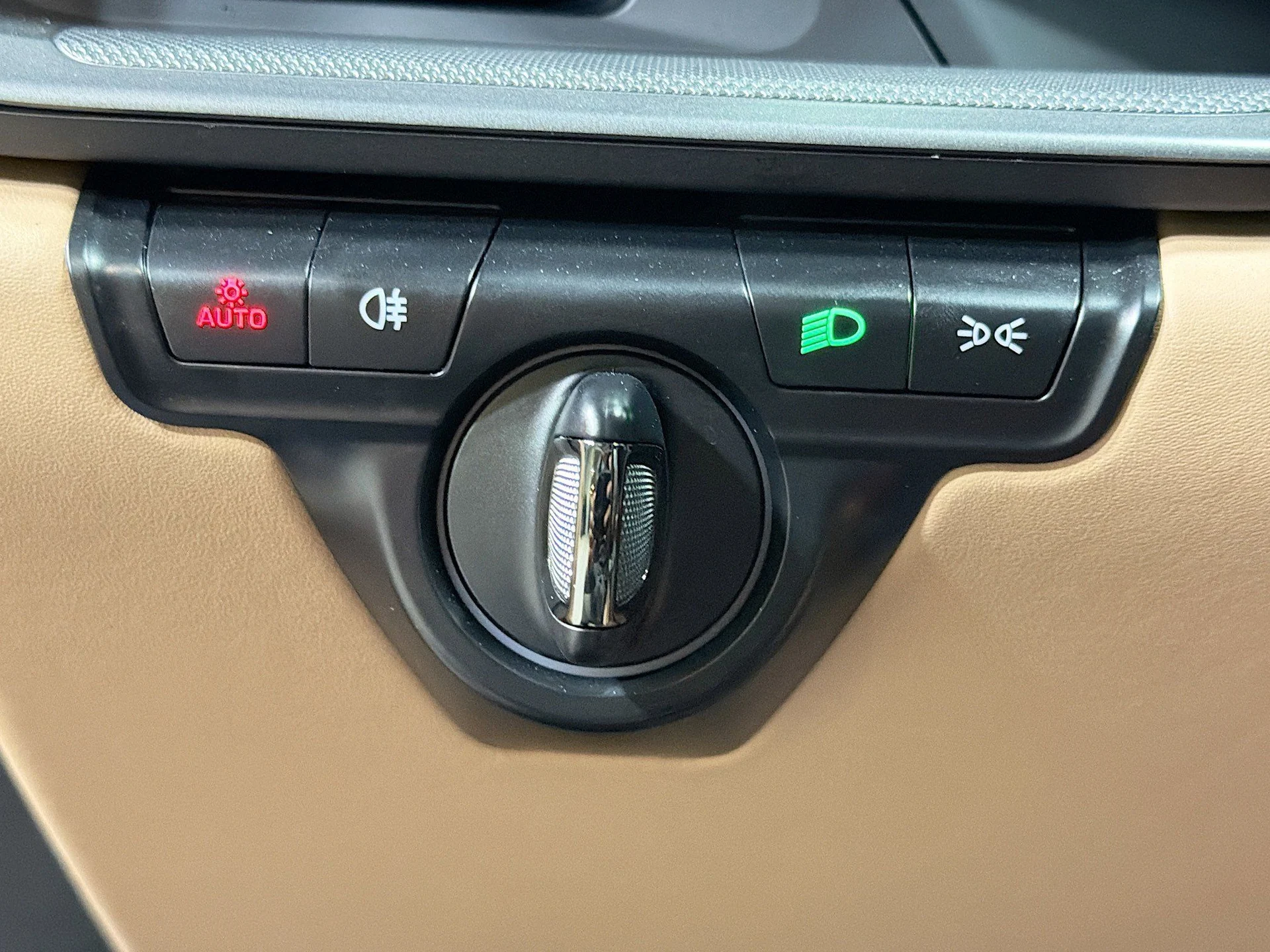 mph030_1231715431_0aaab6373c1ecbb2933802f048d4c686_258cafeffa