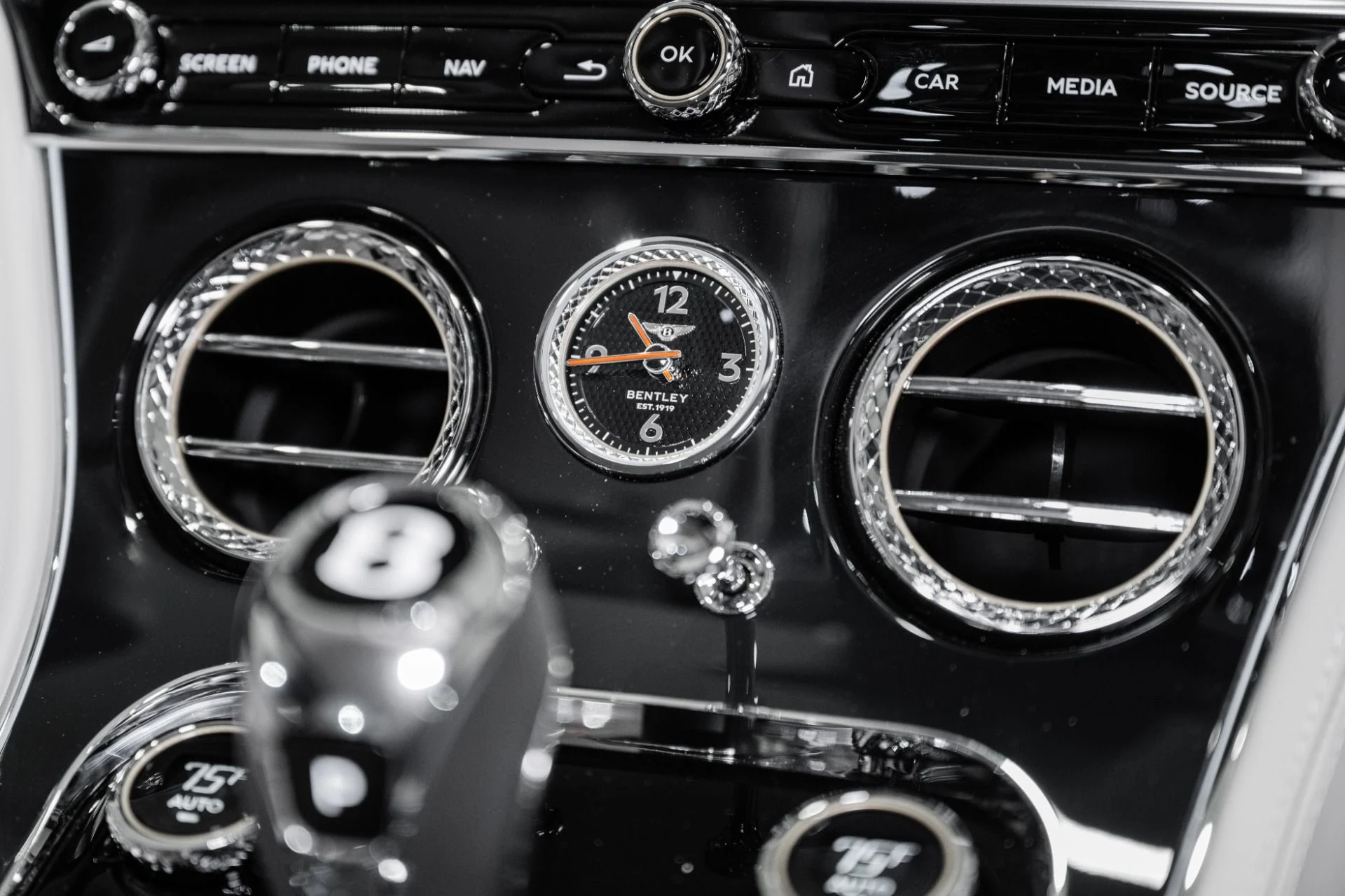 mph030_1233720435_Used_2023_Bentley_Continental_1781623783_797bbe4873