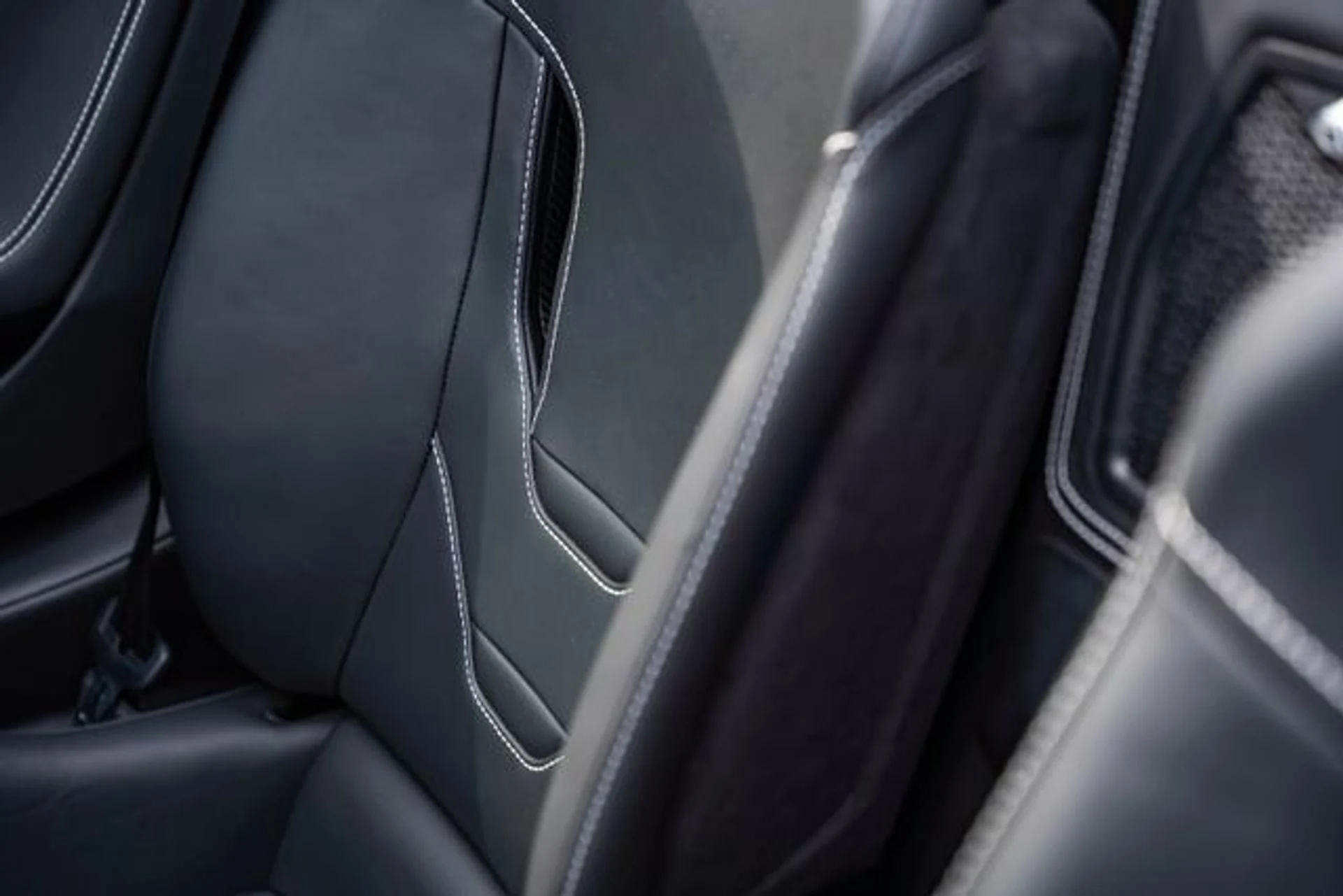 mph030_1234106597_15deaf597454f80d08e079c5e4b85633_cbca9db1b2