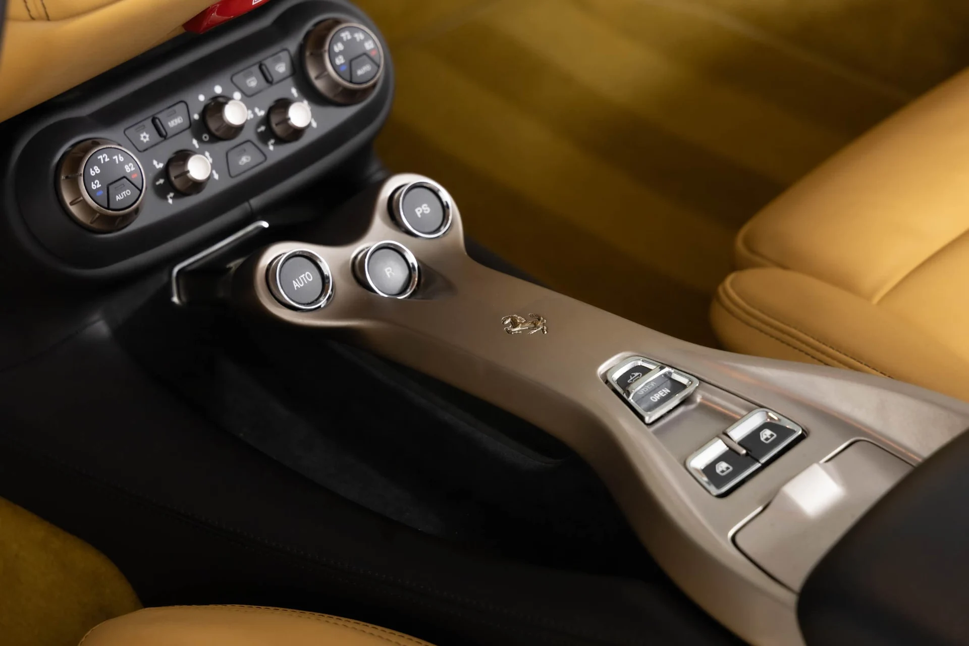 mph030_1237863299_c840c066b21e4e979145587dce101410_75250a6b00