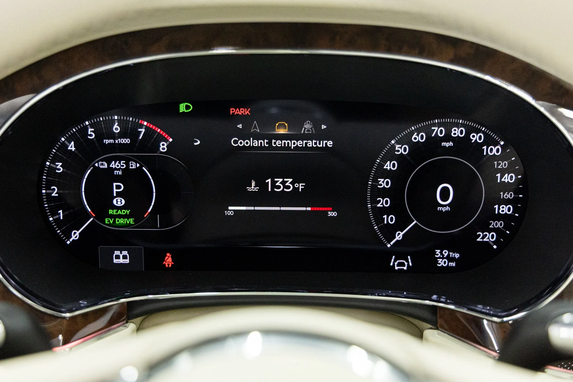 mph030_124076643_e69b723086ecfdd030cc1988ccec4ee6x_127ca473ec