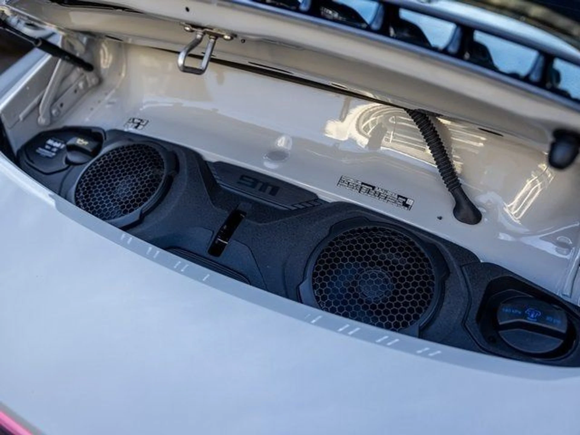 mph030_1244853160_31_95066d86f7