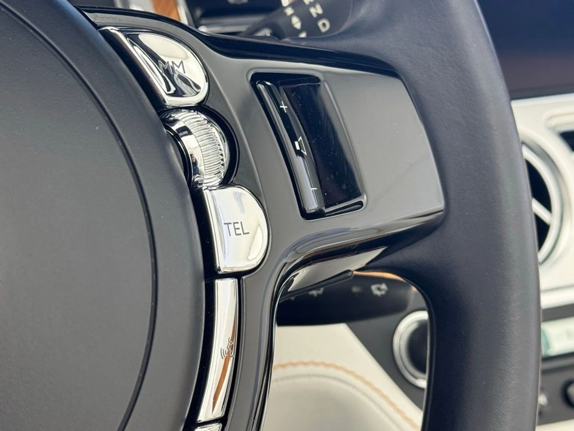 mph030_1247213114_p9zw0sgdale8q7l11g0d2ah2dv6r_2583904275