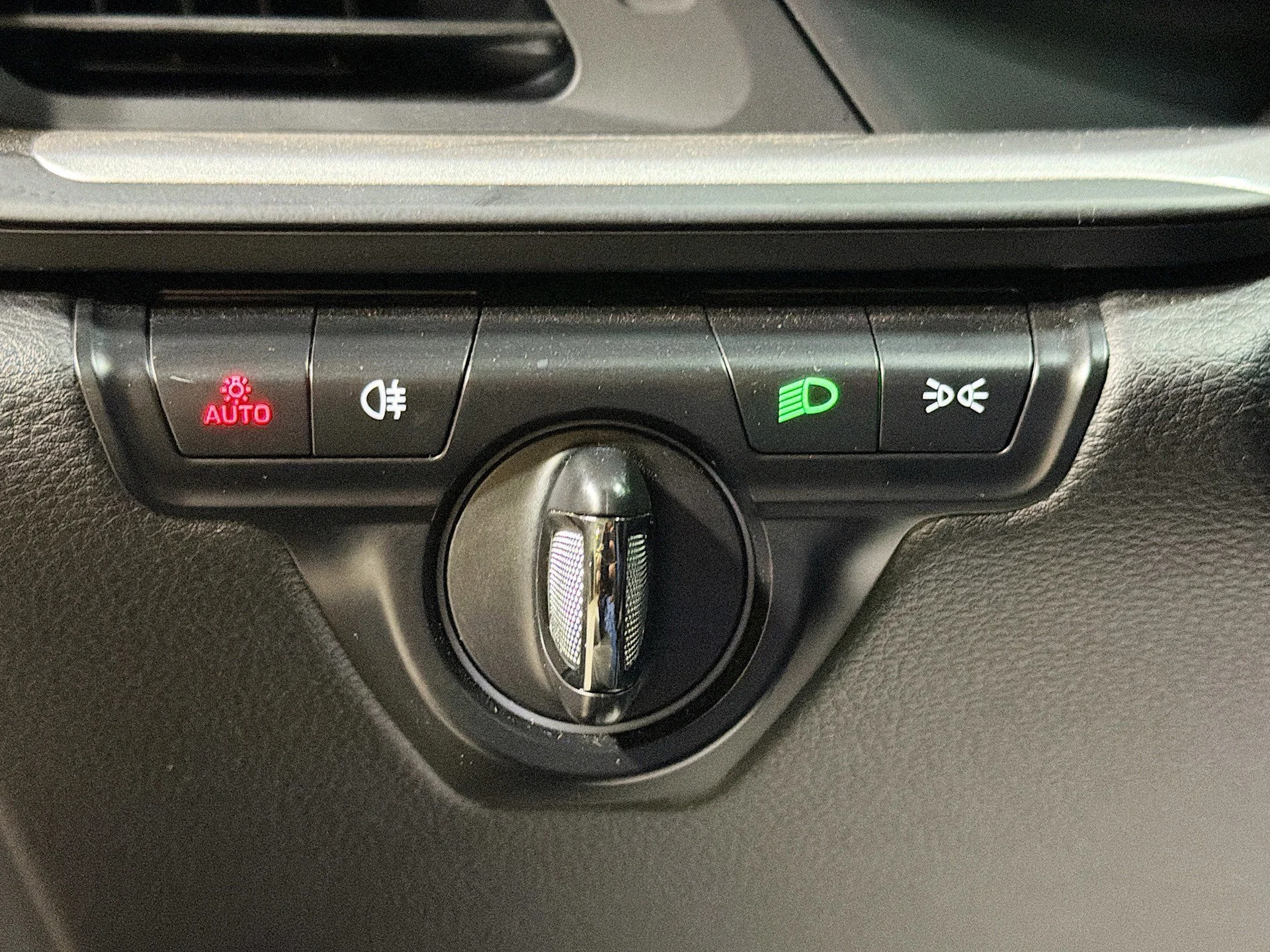 mph030_1256615534_4ebb7c619a818f445e7cd188da3937a7_b35792a5c9