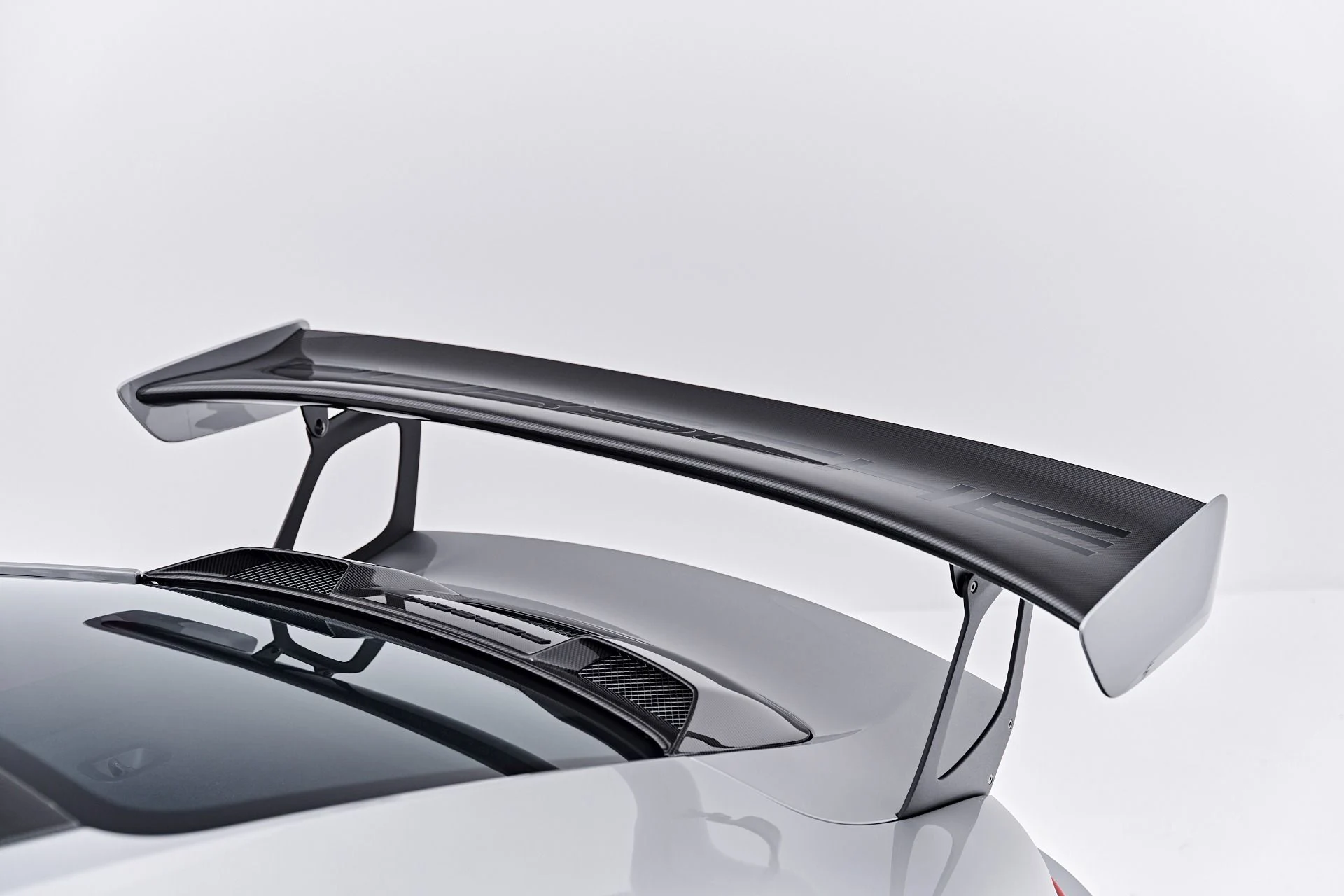 mph030_125906319_Used_2019_Porsche_911_GT_2_RS_1788559207_5068095a76