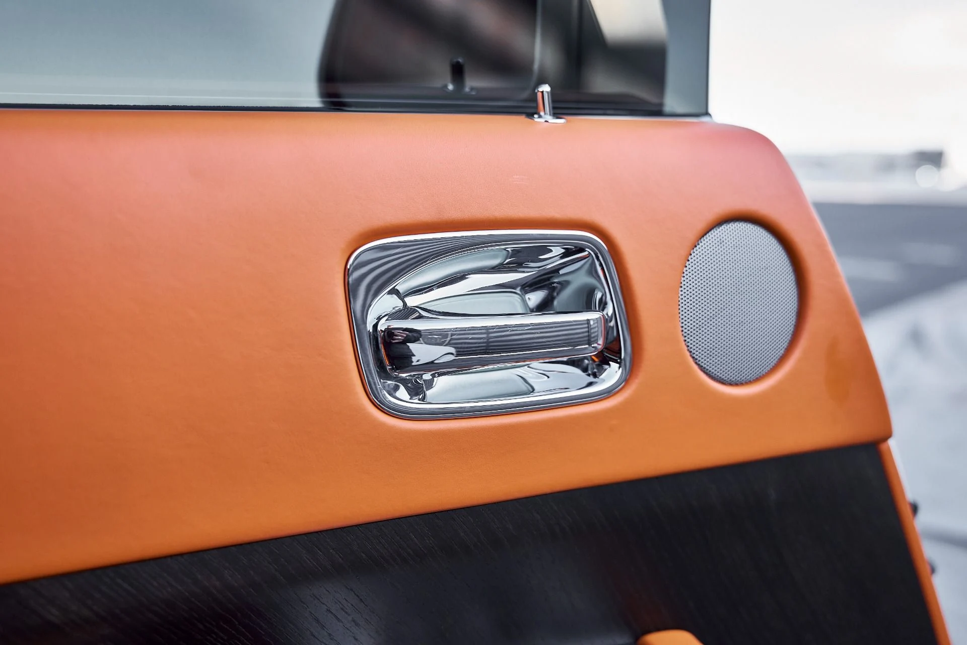 mph030_126095466_Used_2019_Rolls_Royce_Wraith_Base_1772849619_4ac8835ca9