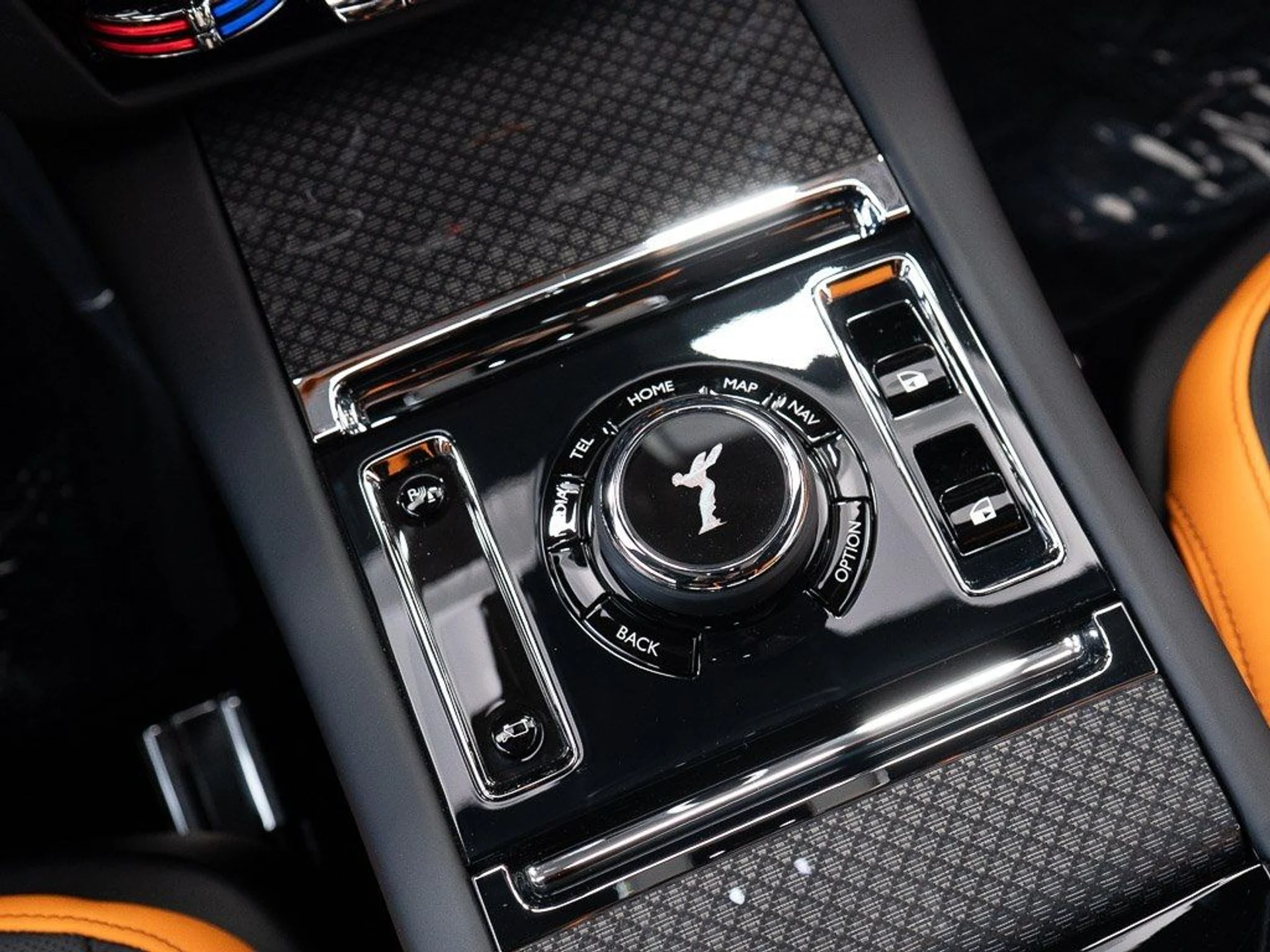 mph030_1266092340_001ceefe4e051d45360aa1f858aee600_8855bc77e4