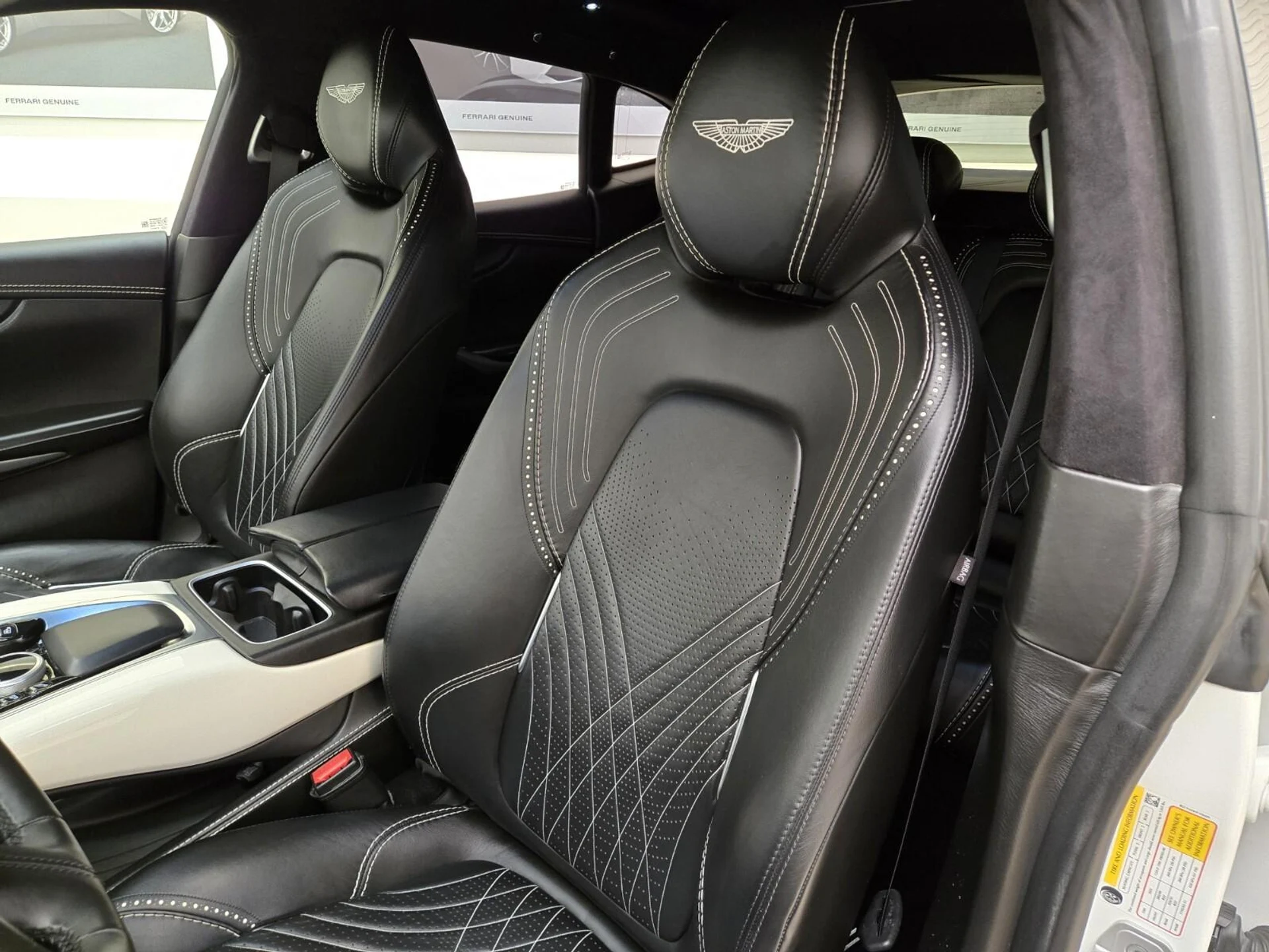 mph030_1269826884_Used_2021_Aston_Martin_DBX_1753164346_62ceb7e2b0