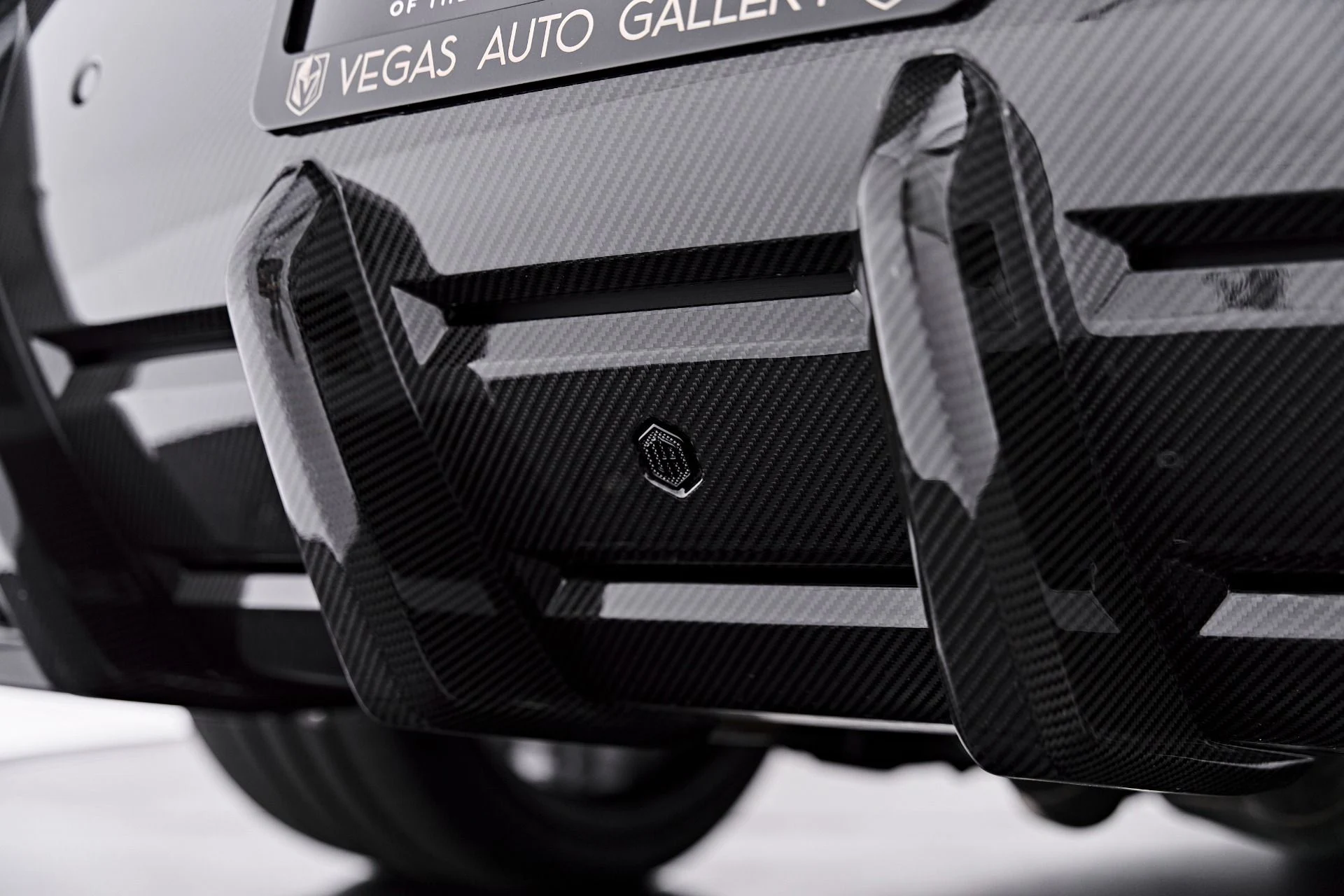 mph030_1274106438_Used_2025_Lamborghini_Urus_SE_1788282694_8757a65ed3