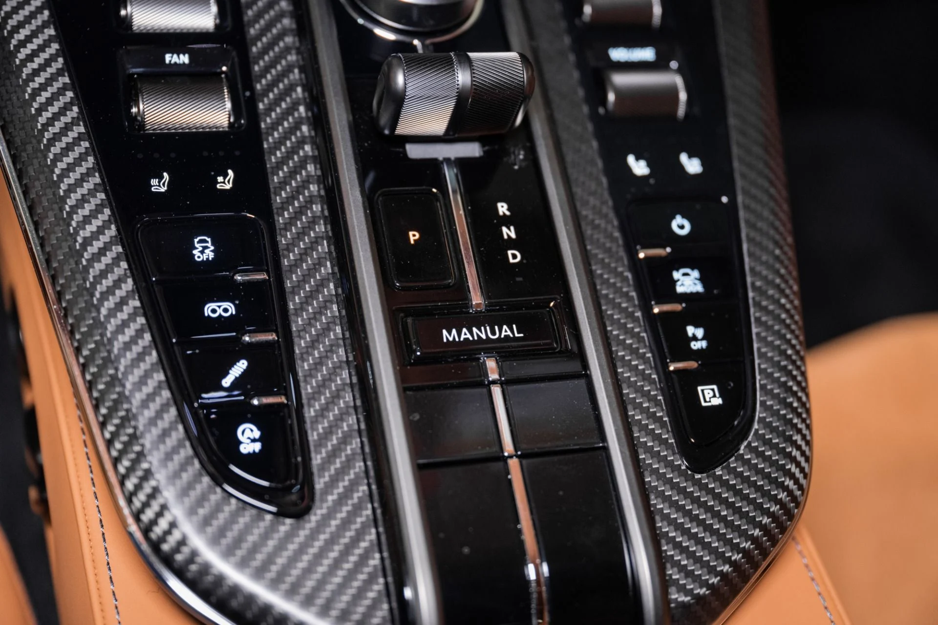 mph030_1292105320_New_2026_Aston_Martin_Vantage_S_1778078378_08791d40d7