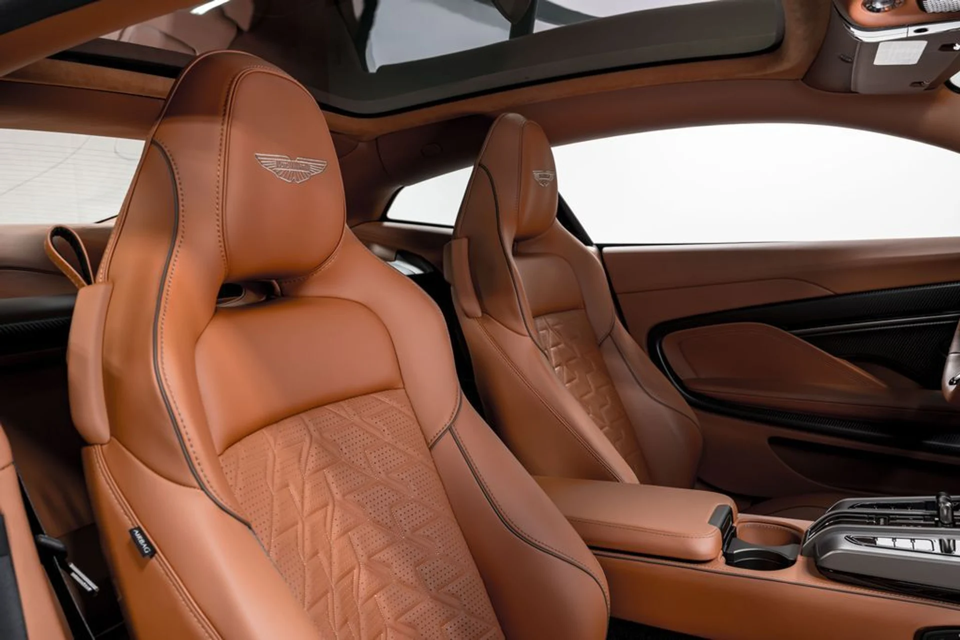 mph030_1294216457_ab1d60834192dfedc04cbbf34d32e2b8x_f7b737e404