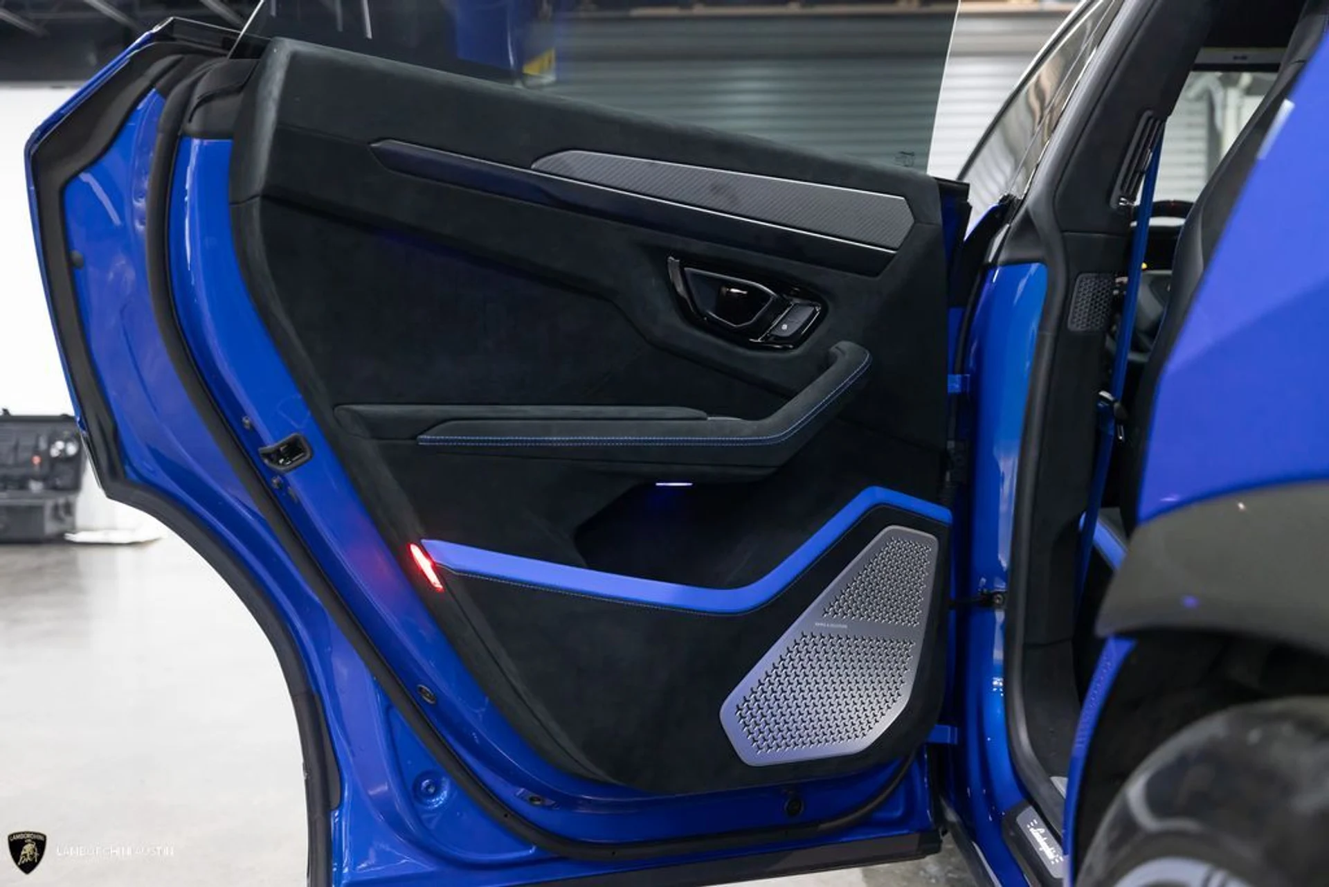 mph030_1298227459_66f2dfdae97d580ca2ff1f3a66837408x_4b46158e39