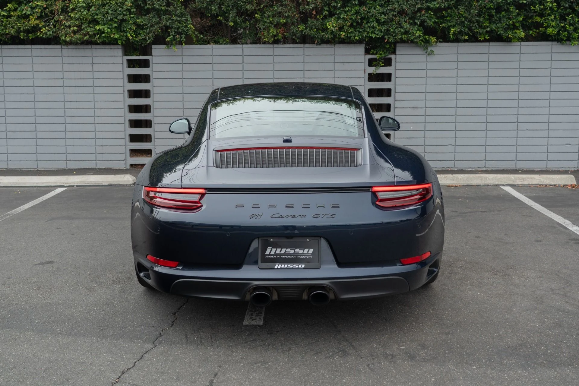 mph030_1298661237_Used_2017_Porsche_911_Carrera_GTS_1757460668_ec68b73790