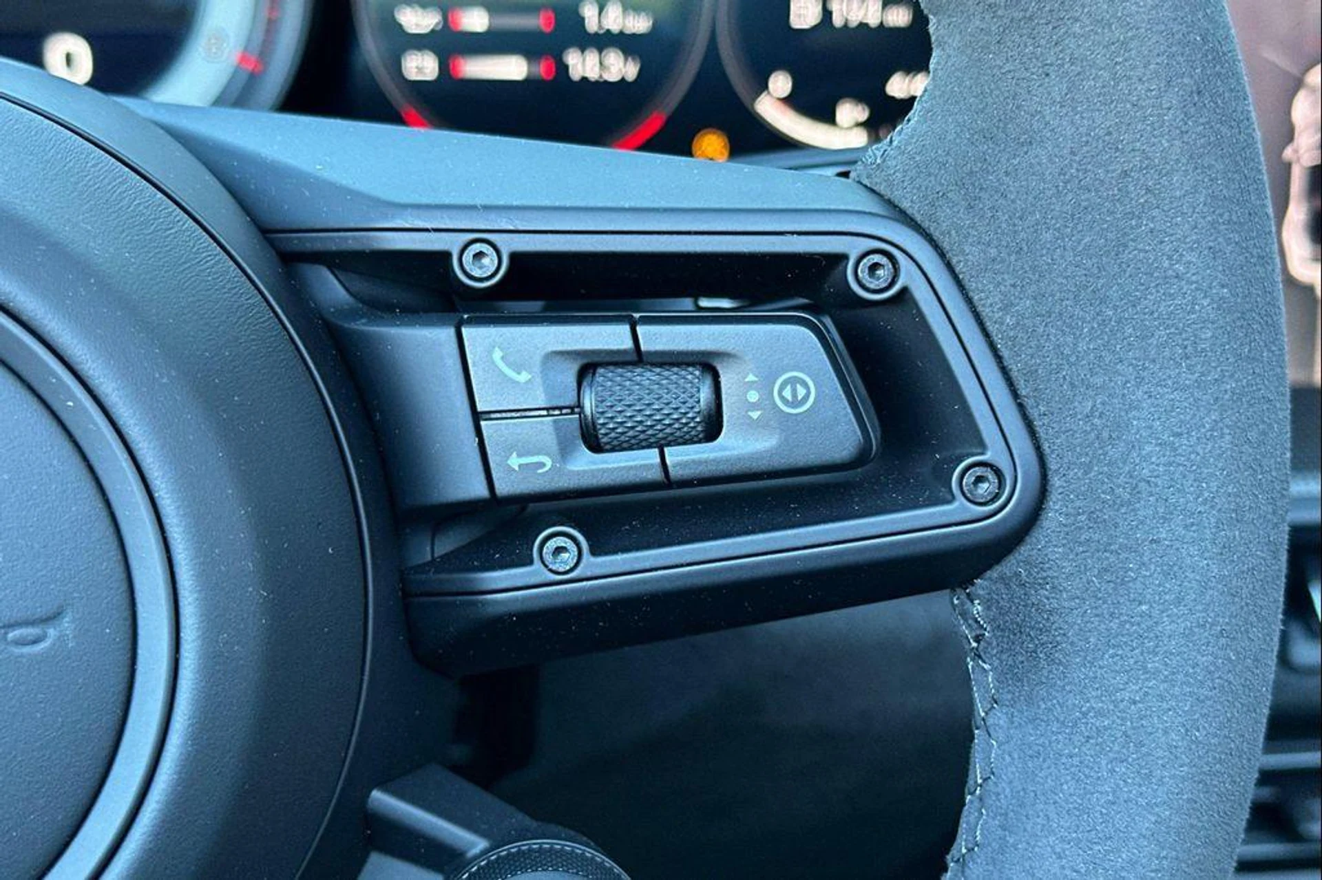 mph030_1307673960_vk_D_Qa_ZG_Cnpz_Phzw0_Kl60_Ey_Y_Wbg_394fd442f5