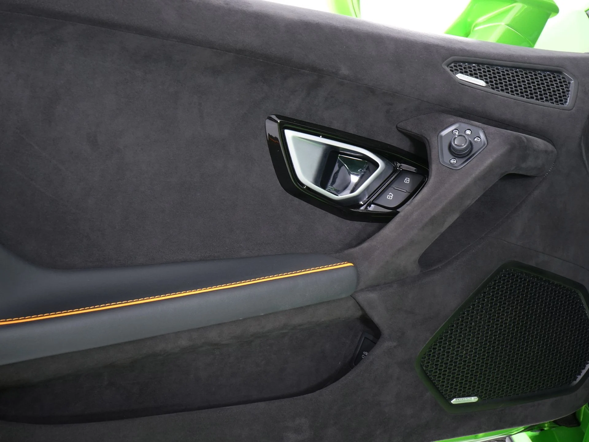 mph030_1312374204_16700eed77358ec68c98f68a167a54c4x_a8d9480912