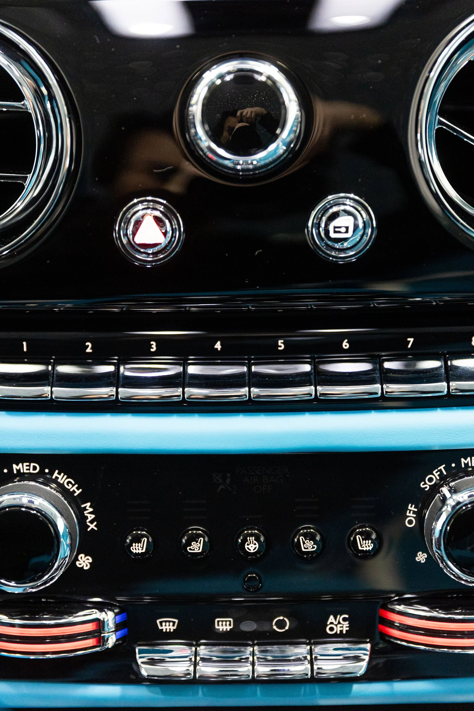 mph030_1313764029_e4cf8dad9f28eaacfe5ee26e33c24e94x_bf3d5ca59c