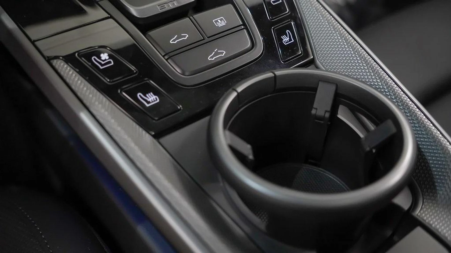 mph030_1322055039_U_Mt_N_Jj2_NW_Buc5_UO_8pu_Rm1_Os0_Xo_180a897744