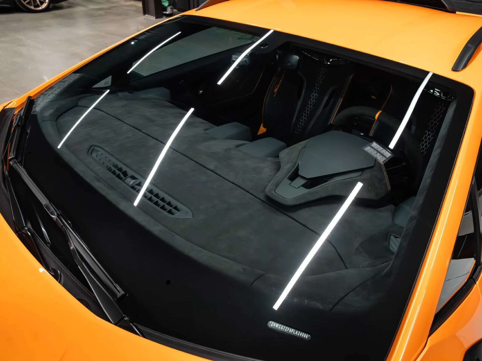 mph030_1323598205_lamborghini_huracan_2023_bc795068eb