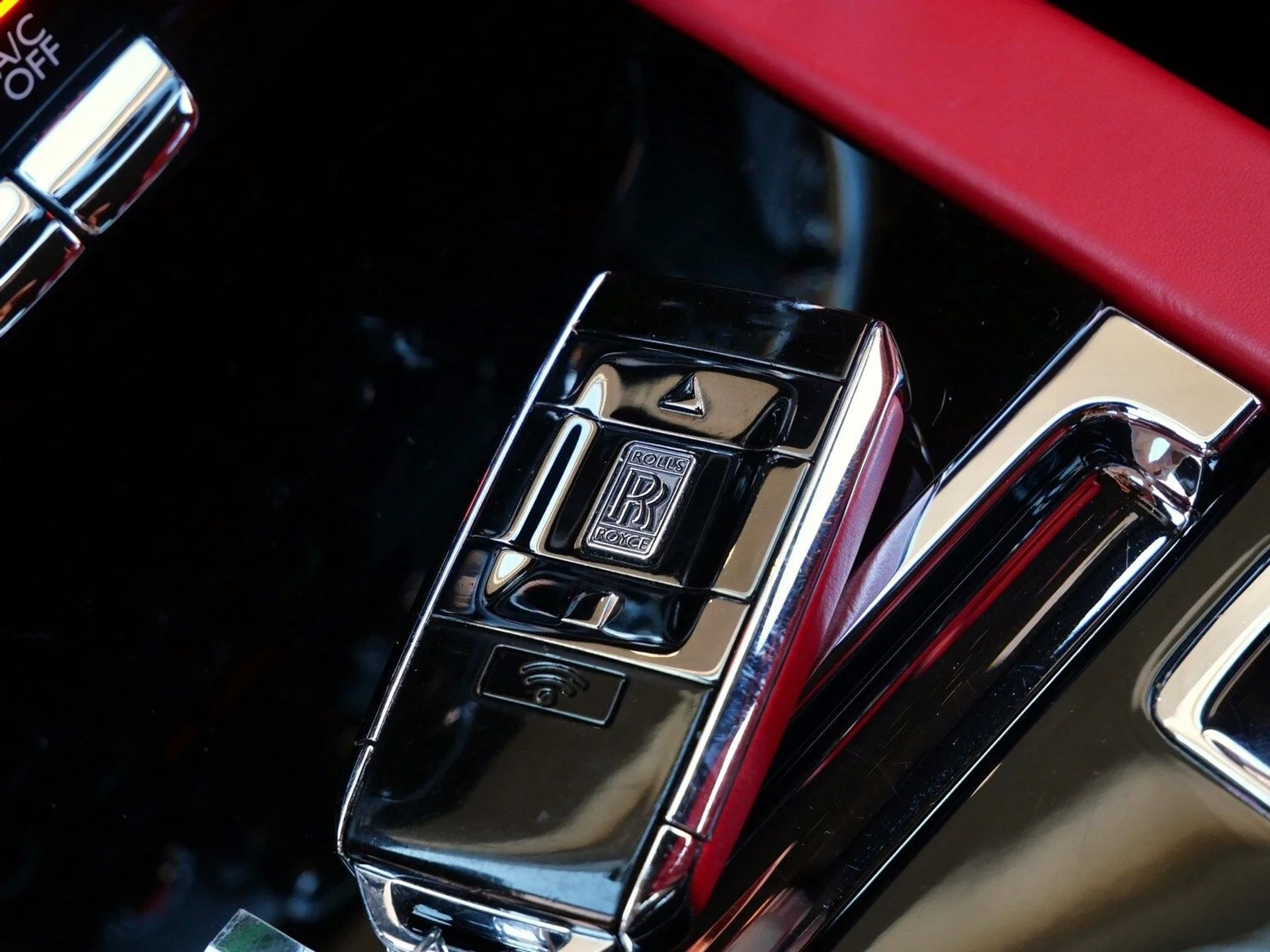 mph030_1336361027_3f2e16e2e5c0425ab478658e161ec013x_c654abe42c