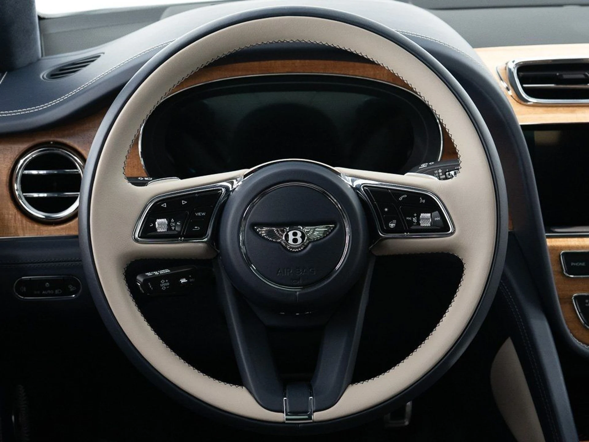 mph030_1337893502_e3730e1170b8da36dde435c7d7d5b6bc_ae8dc972b6