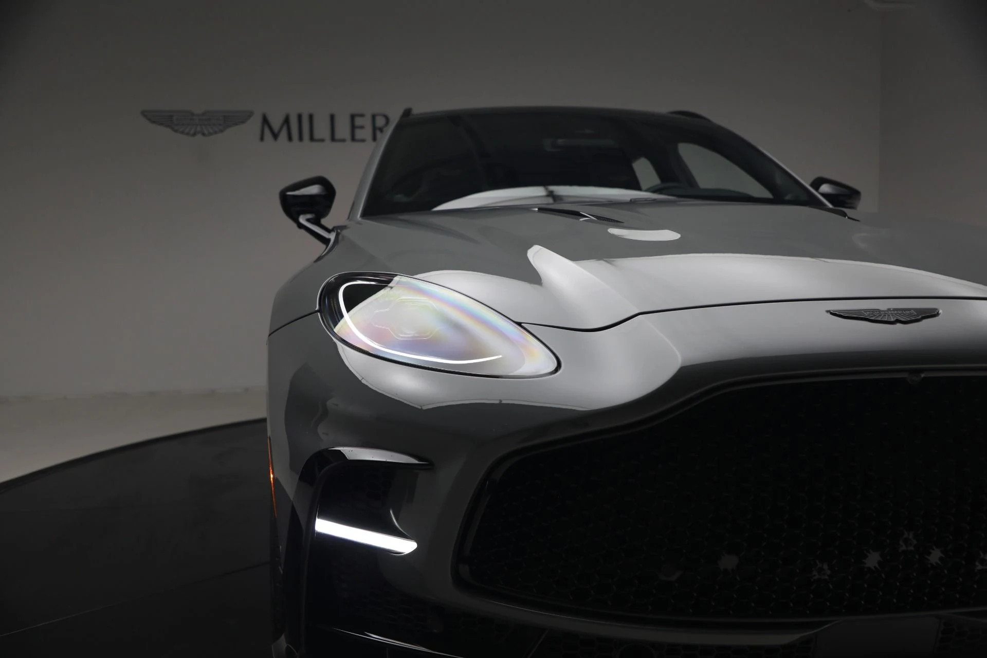 mph030_1340814167_New_2026_Aston_Martin_DBX_S_1787860763_7ab681cd7c