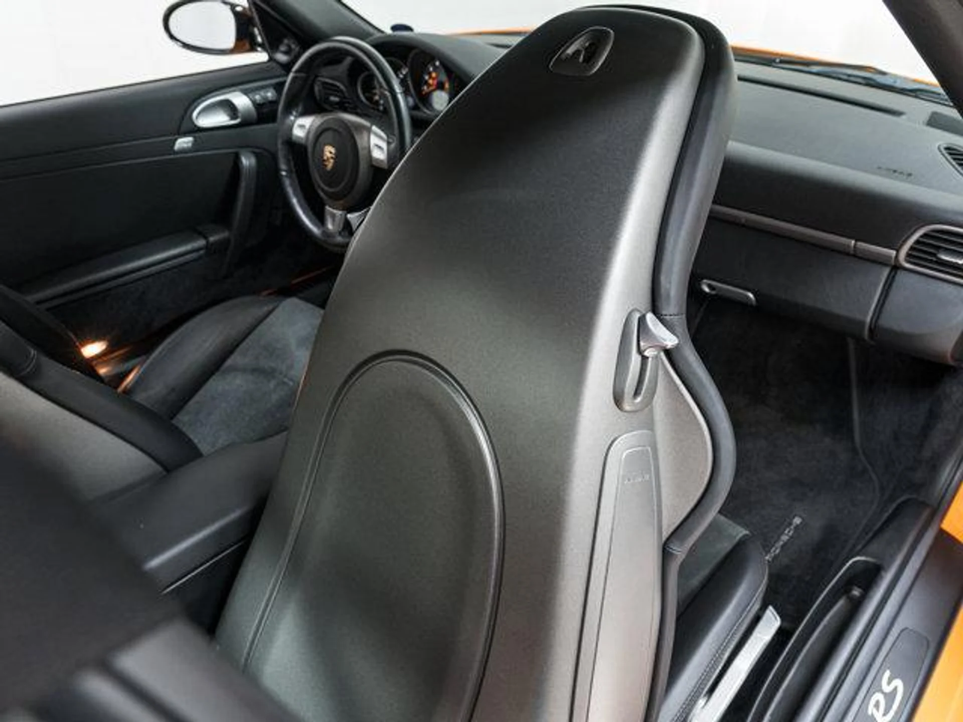 mph030_1341917022_Ne0pg3b_C_El8u_II_Se1_G_Nkrvx_H6o_b90daafc2f