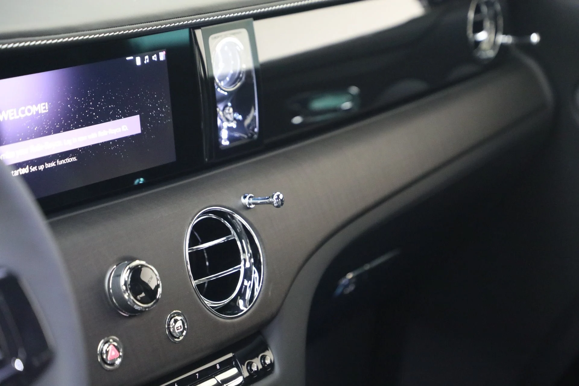 mph030_1355638591_New_2026_Rolls_Royce_Ghost_c018ab8f95