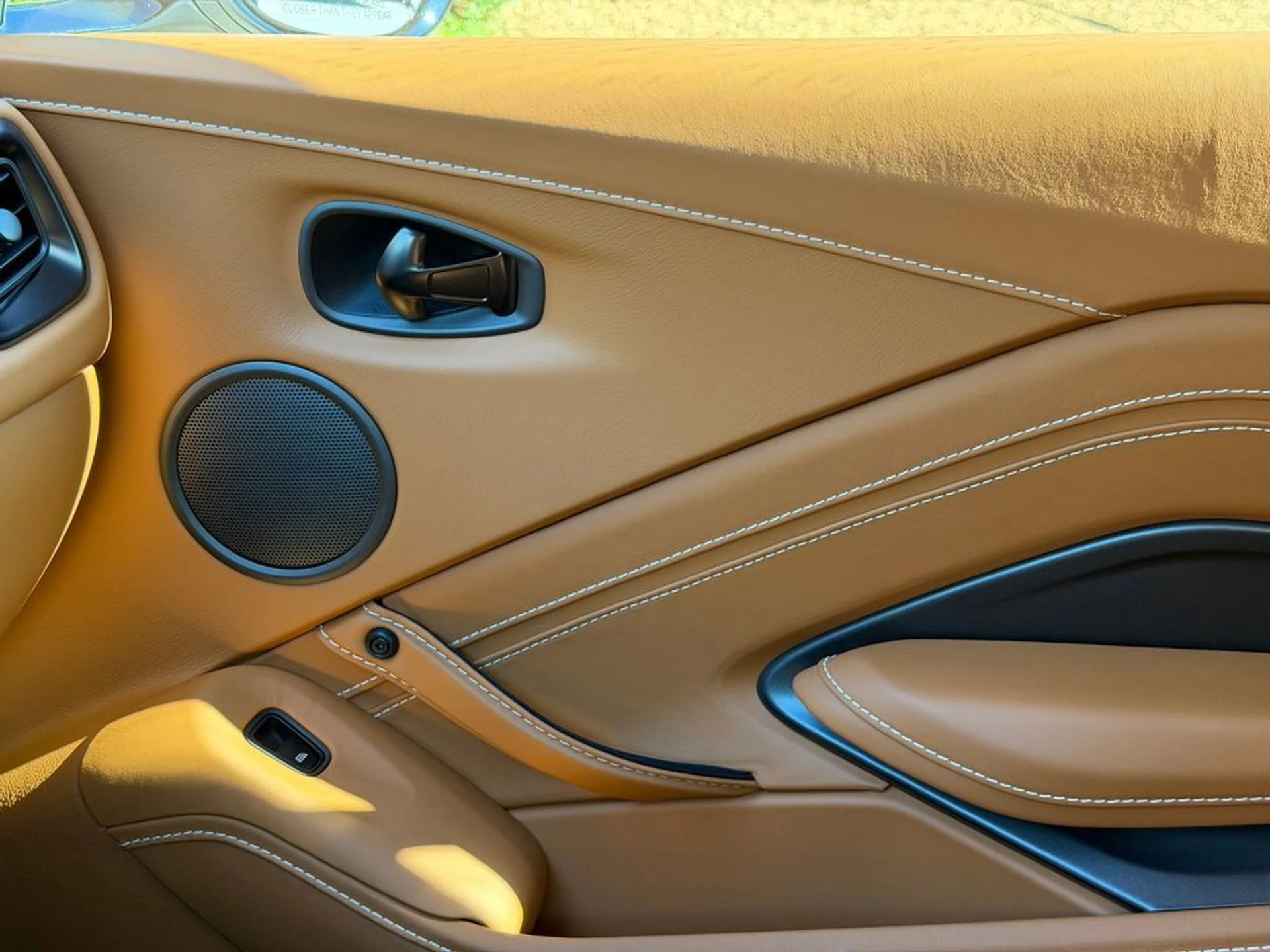 mph030_1363690473_f0fd6eee728c40b78fd1e3eac80db950_fda205530b