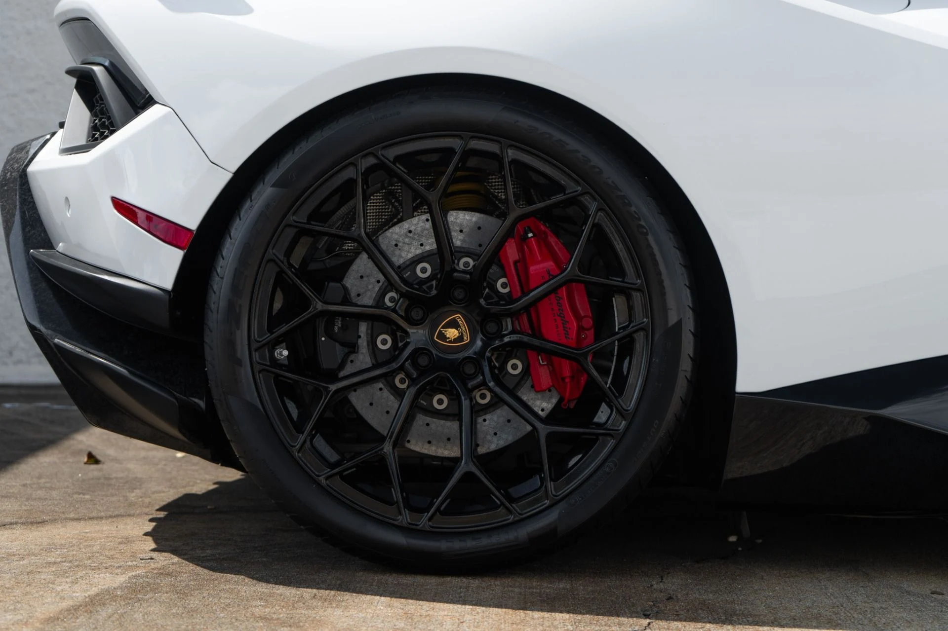 mph030_1364115425_Used_2018_Lamborghini_Huracan_LP_640_4_Performante_1773180113_d6e02d4838