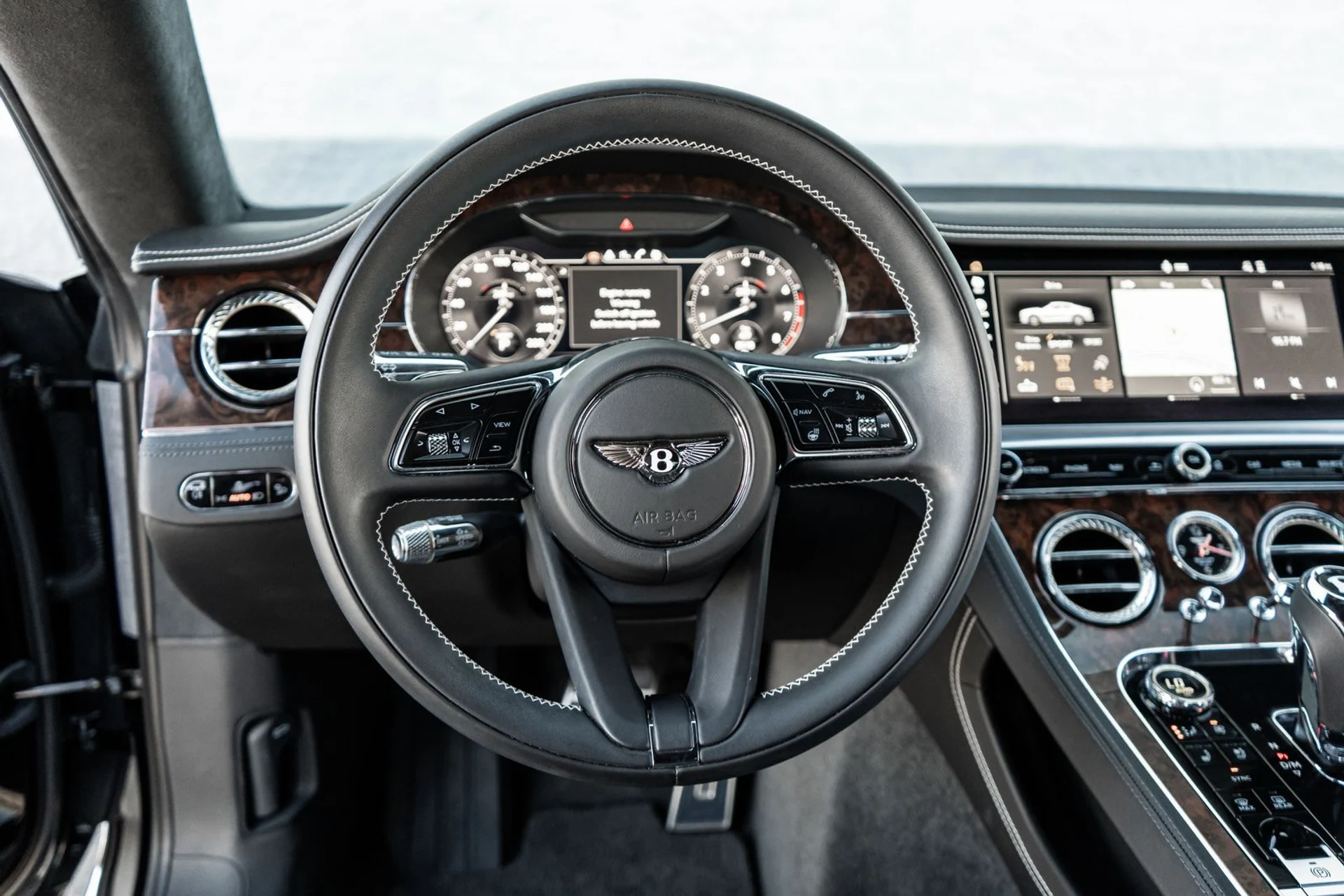 mph030_137718014_cb083c74_261e_4044_b335_1f1eb9329b86_27f10f70a5