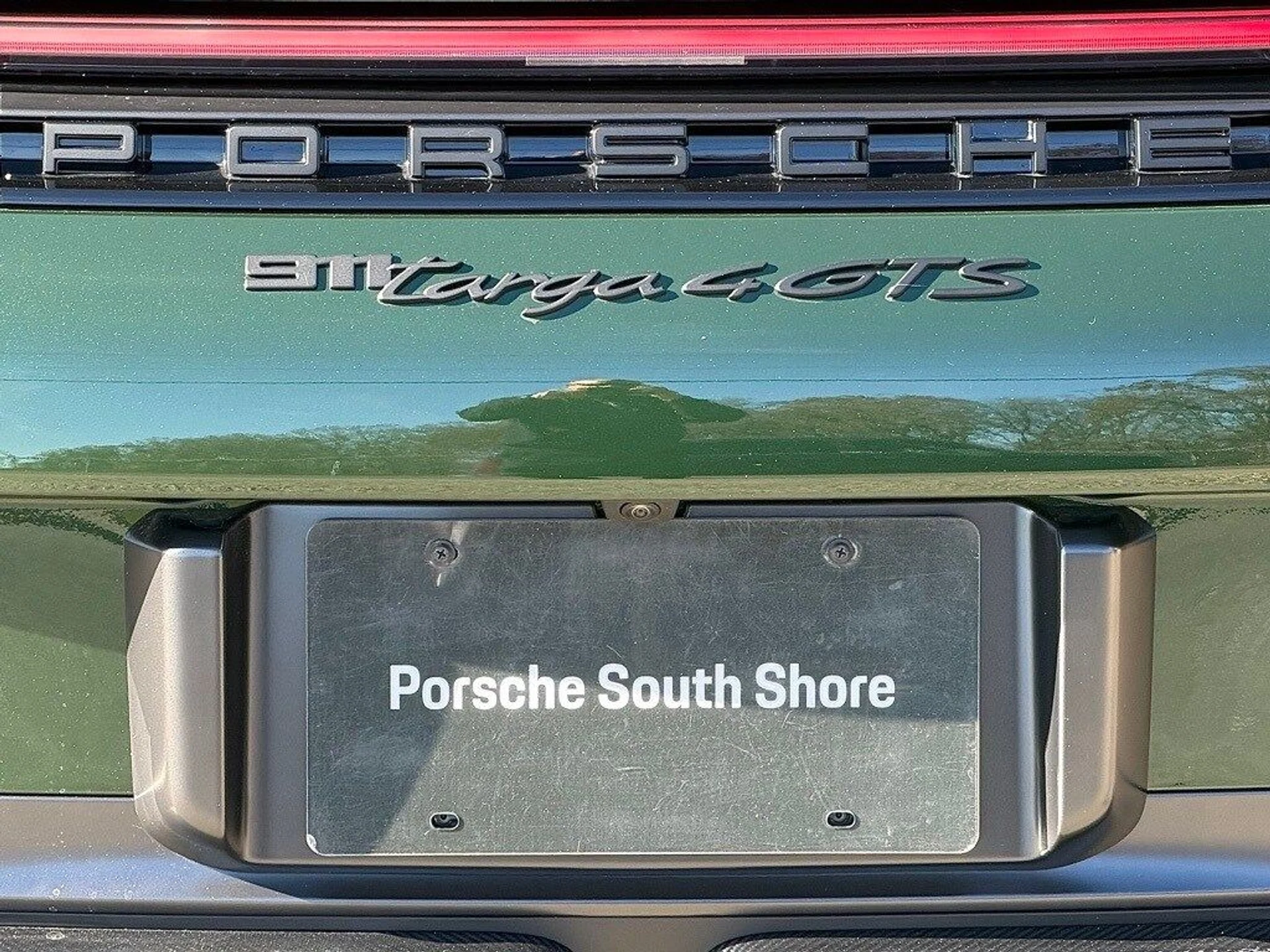 mph030_137827890_deca9c8e84144bae39e02de84124ac7ex_2672885c91