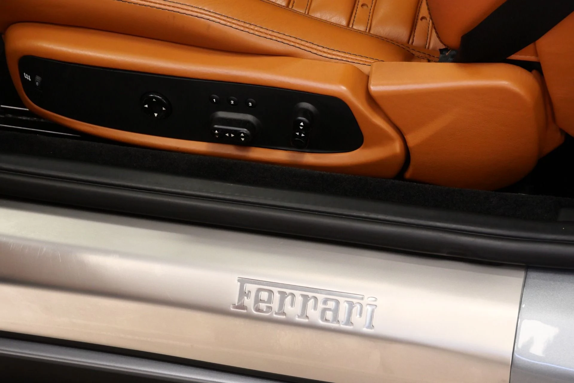 mph030_1394121427_Used_2005_Ferrari_612_Scaglietti_1756135330_e010781ebc
