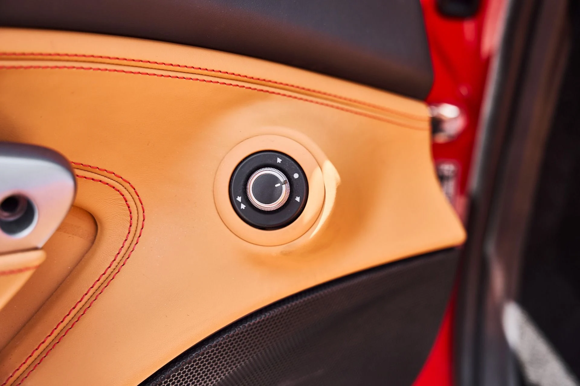 mph030_1399496809_Used_2021_Ferrari_F8_Spider_Base_1780443701_be61939e0c