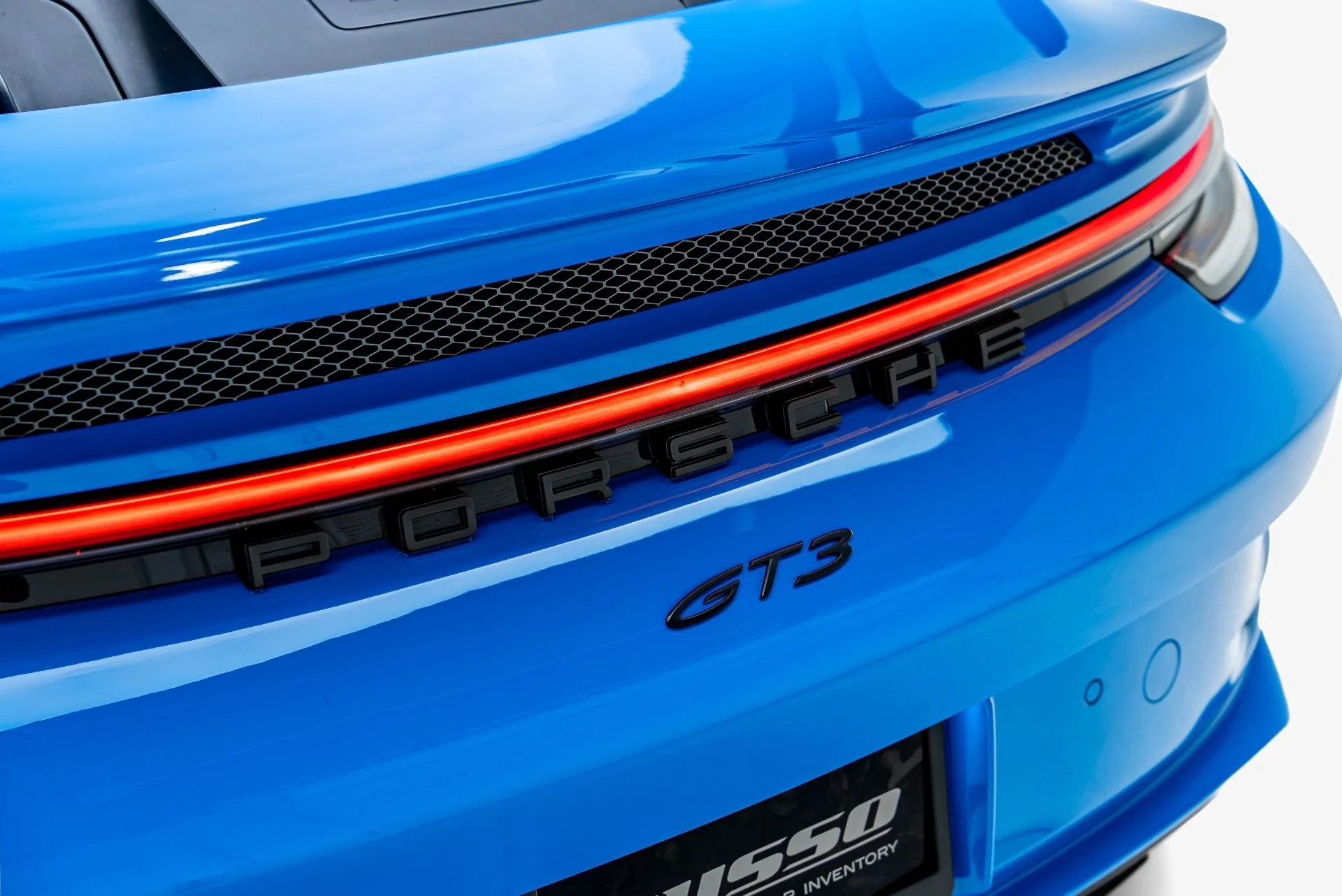 mph030_1413609301_Used_2022_Porsche_911_GT_3_1783987667_a124281f76