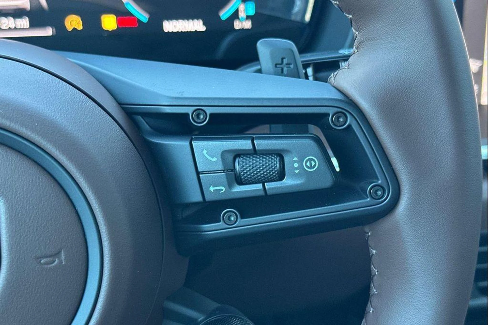 mph030_1415164287_2_CH_Tv_f_C_Xeh_P6_I8_Iuf_Tn3_Ml_JKA_8f29e9a8b8