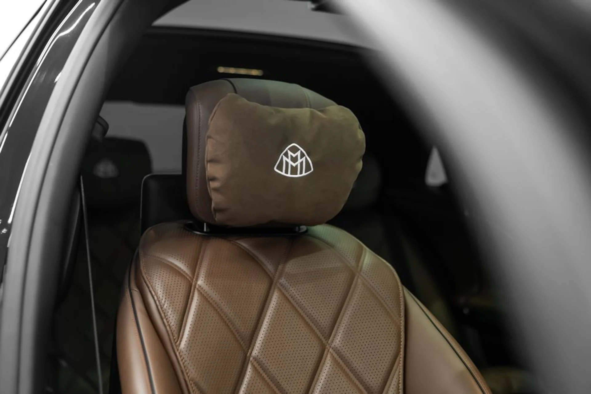 mph030_1424028642_mercedes_benz_s_class_2024_jpg_v_1772208248_a1f9b6c1f0