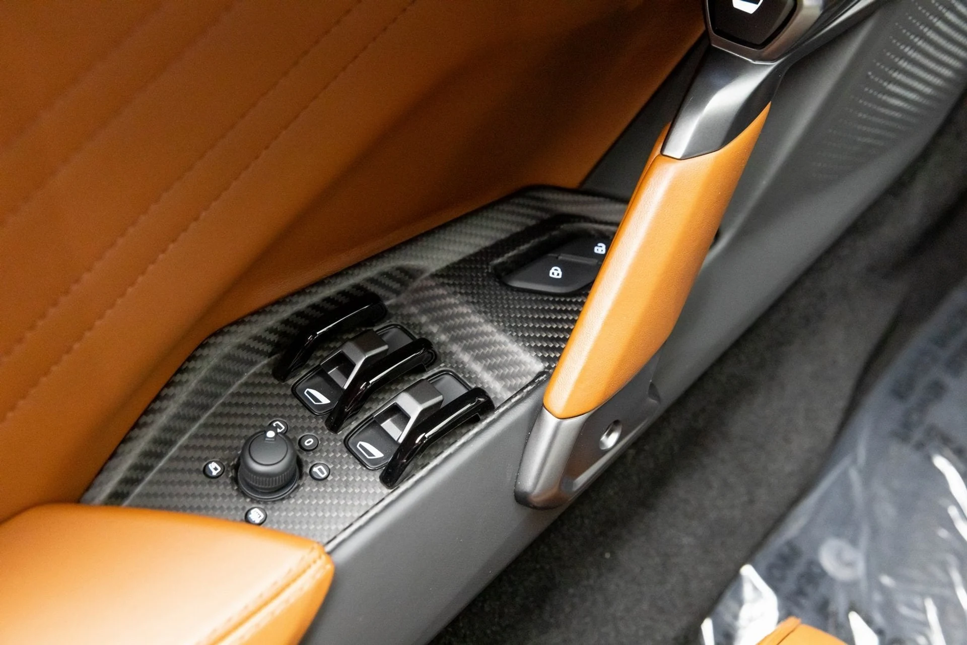 mph030_142525152_31_29bd0e3592