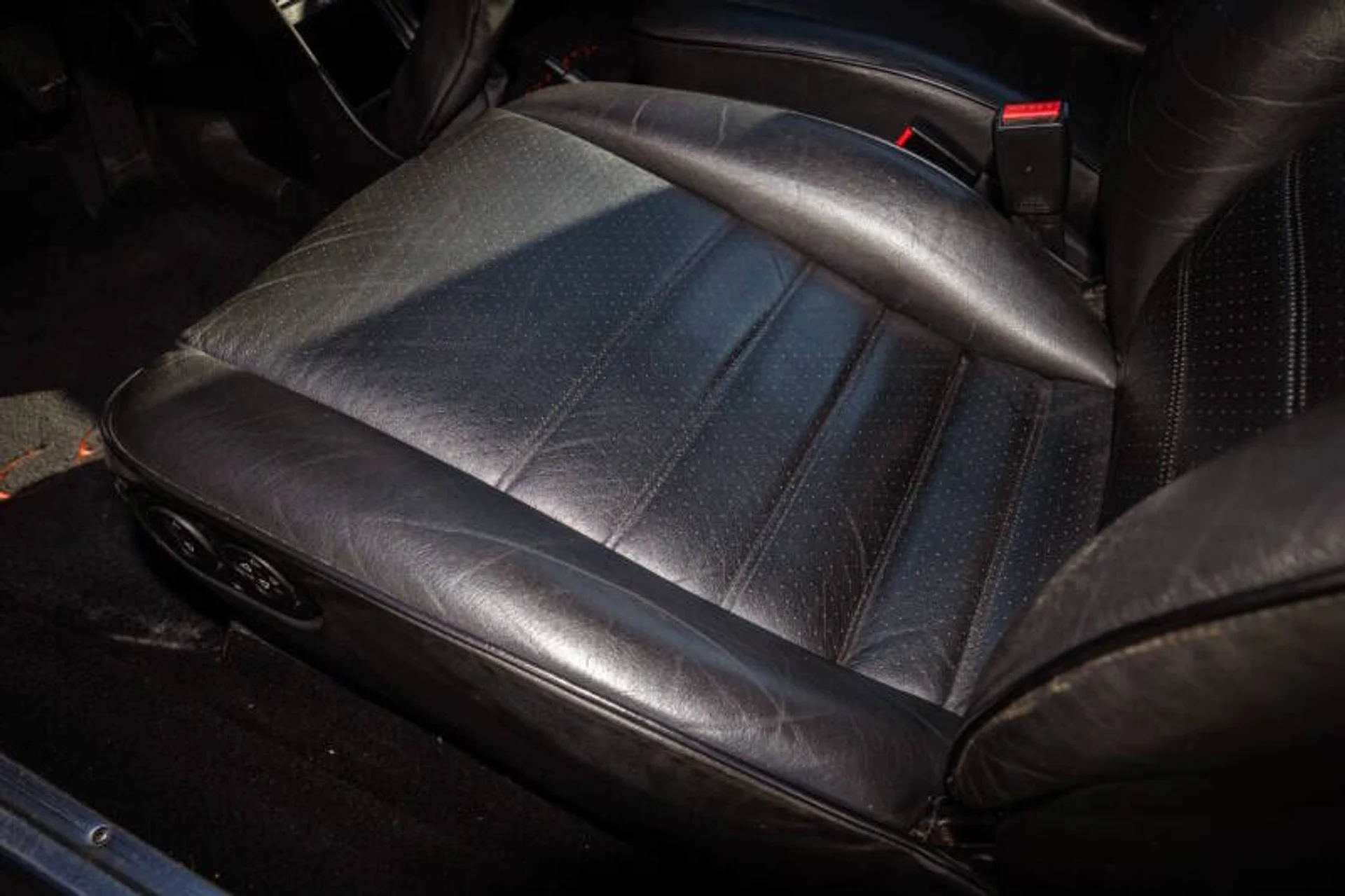 mph030_145057091_1985_porsche_911_carrera_2dr_coupe_2b306117e2