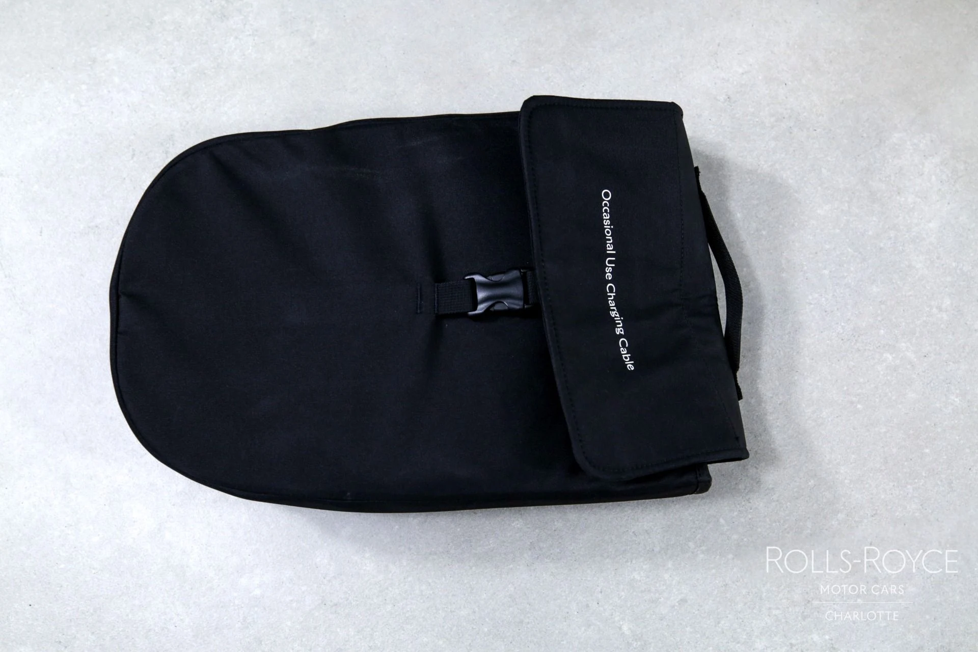 mph030_1451899727_Used_2024_Rolls_Royce_Spectre_1744988373_daff4789db